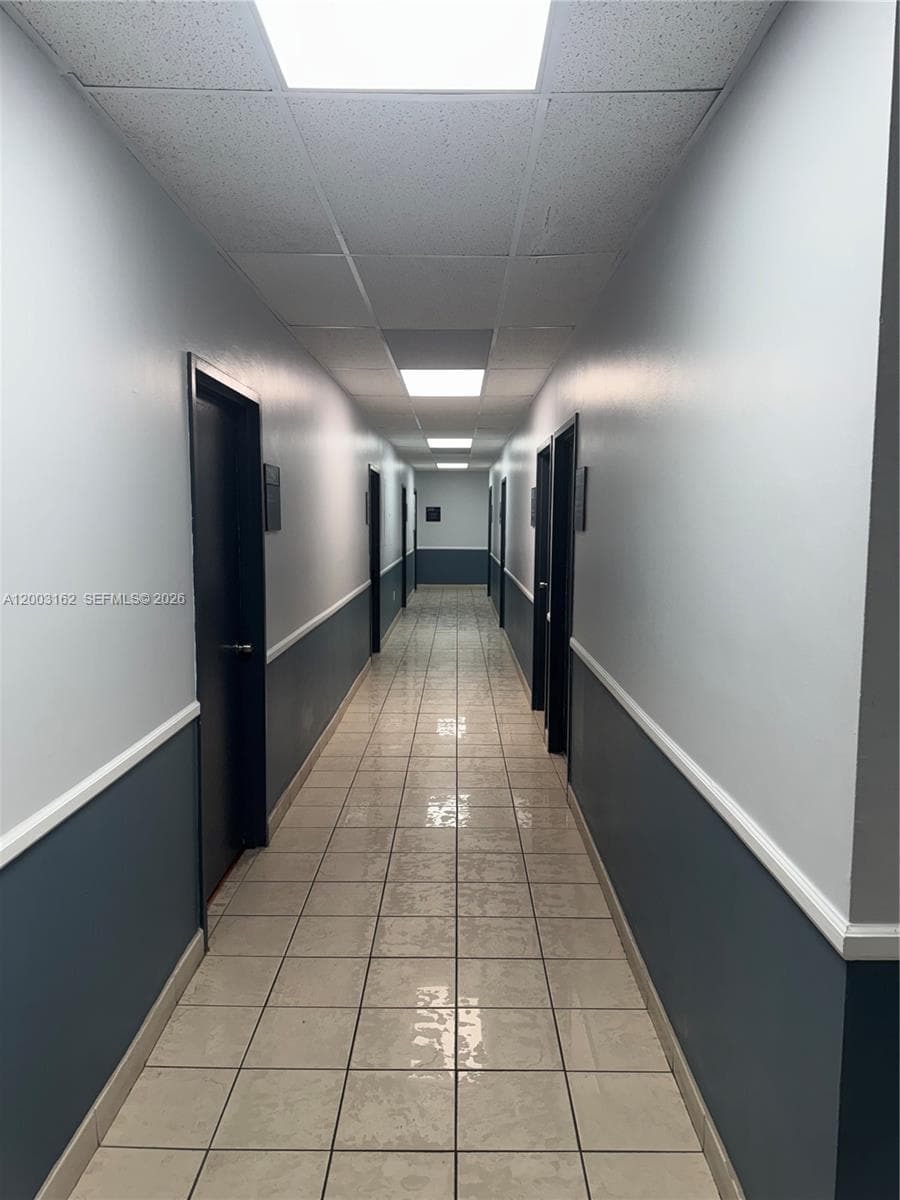 717 Ponce De Leon Blvd # 323, Coral Gables FL 33134