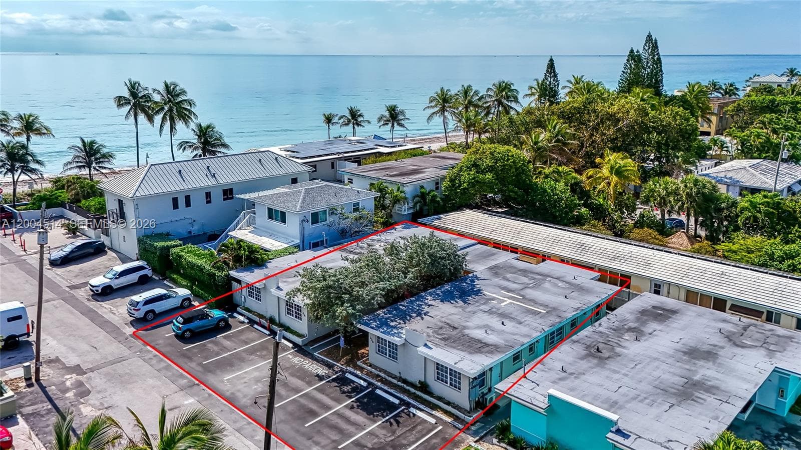 318 Walnut St, Hollywood FL 33019