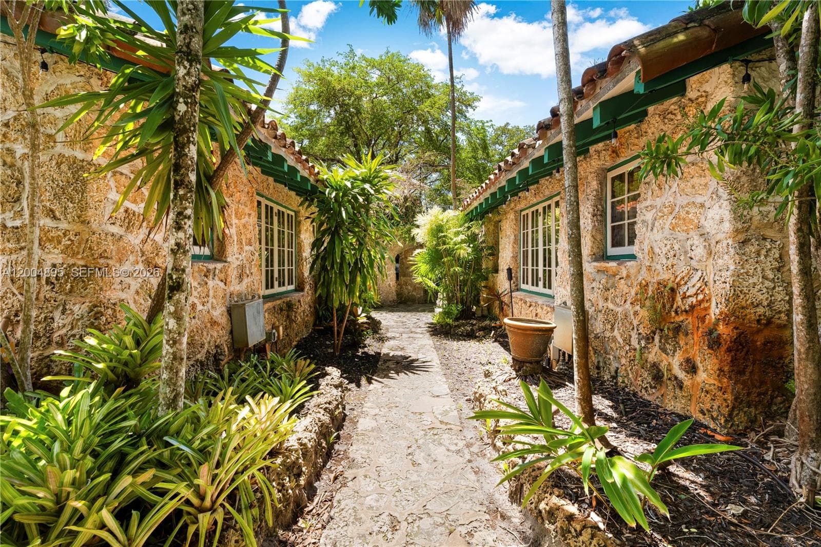 1301 Milan Ave, Coral Gables FL 33134