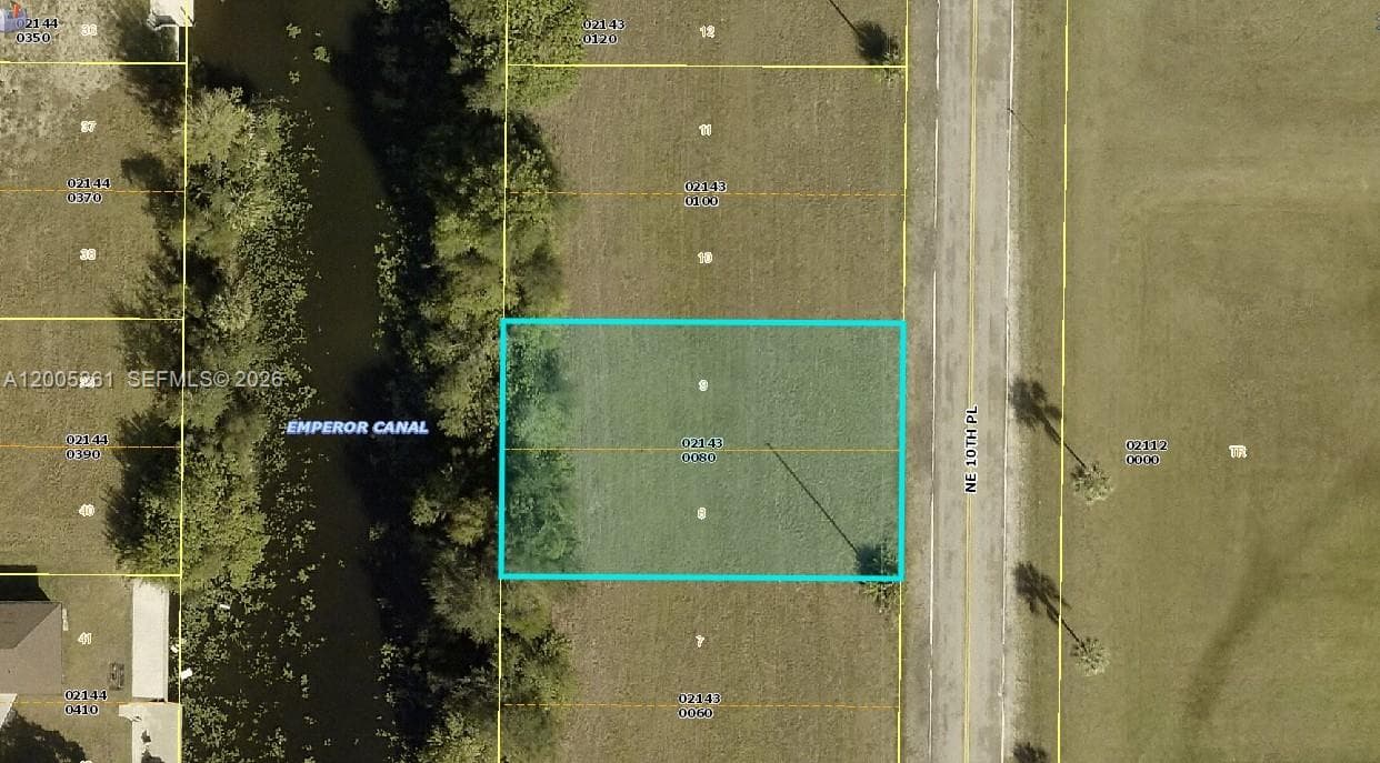 1702 NE 10th PL, Cape Coral FL 33909