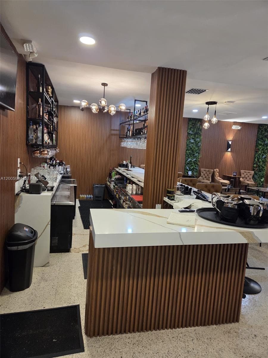 Miami Springs, FL, 33166