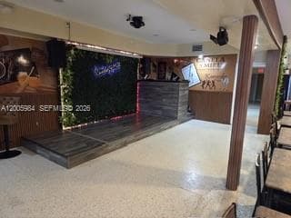Miami Springs, FL, 33166