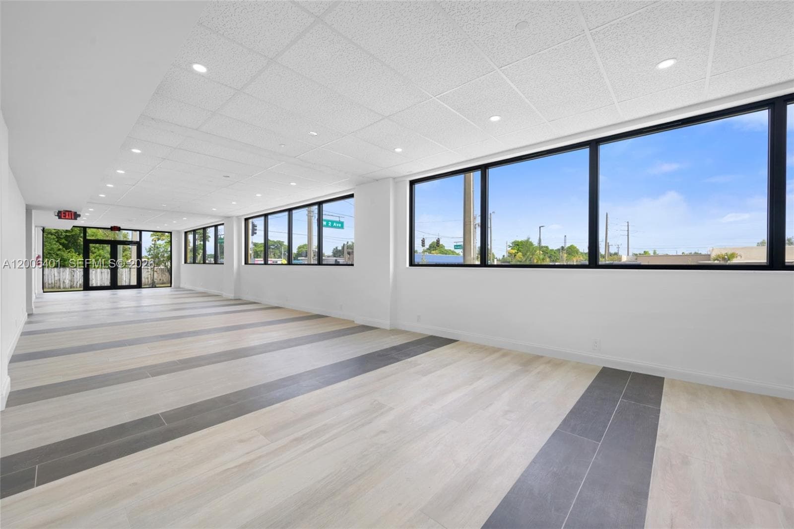 1020 NW 2nd Ave # 101, Hallandale Beach FL 33009