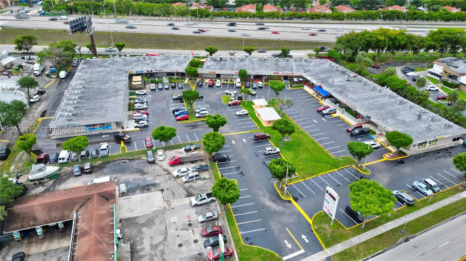 68 169 ST, Hialeah FL 33015