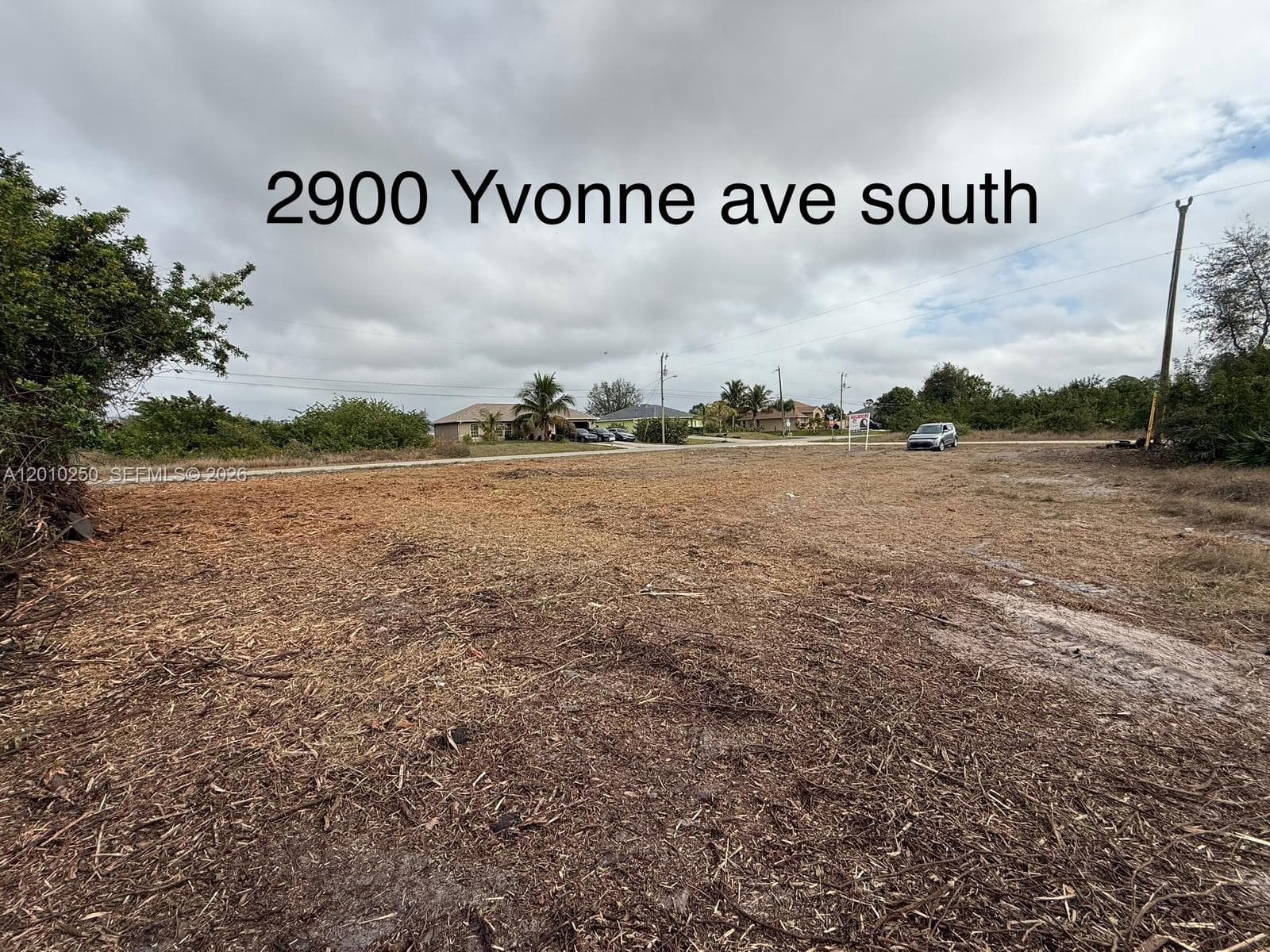 2900 S Yvonne, Lehigh Acres FL 33976
