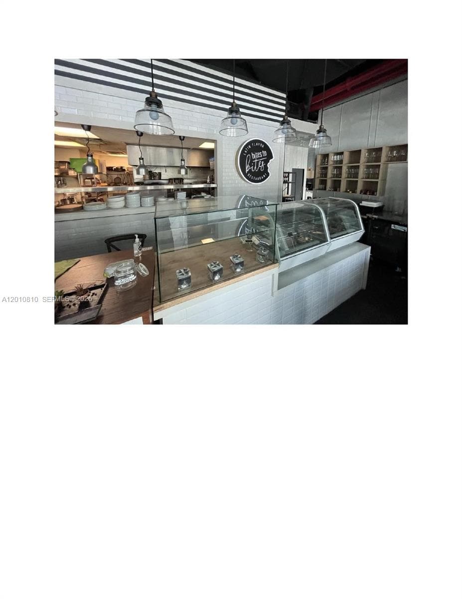 900 Biscayne Blvd N Downtown Miami # R105, Miami FL 33132
