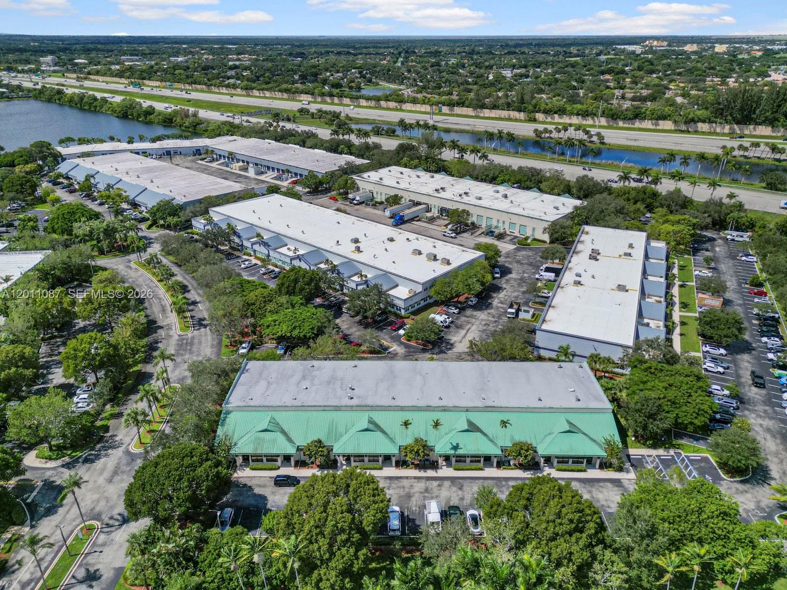 735 Shotgun Rd, Sunrise FL 33326