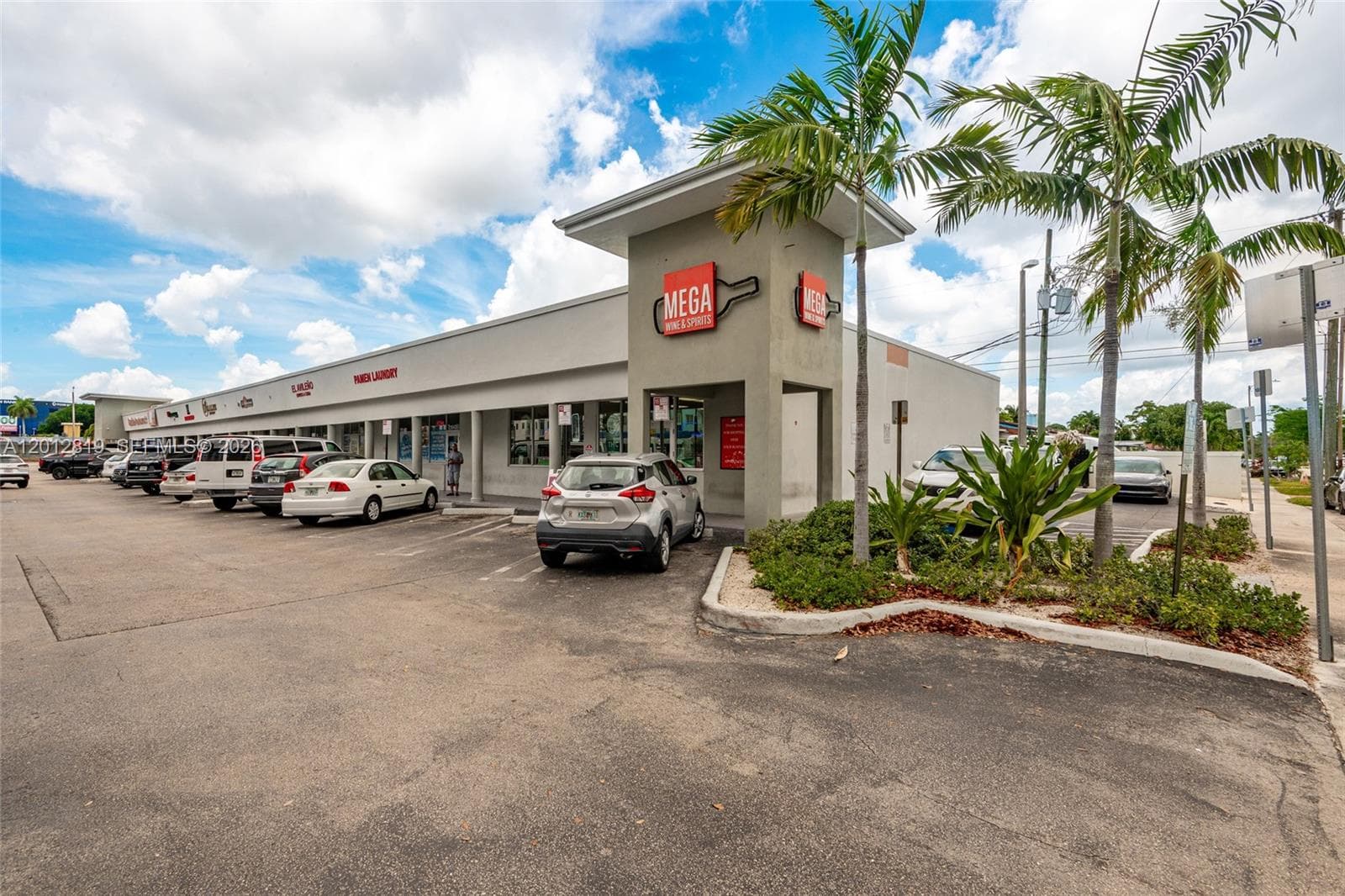 3941 NW 7 ST, Miami FL 33126