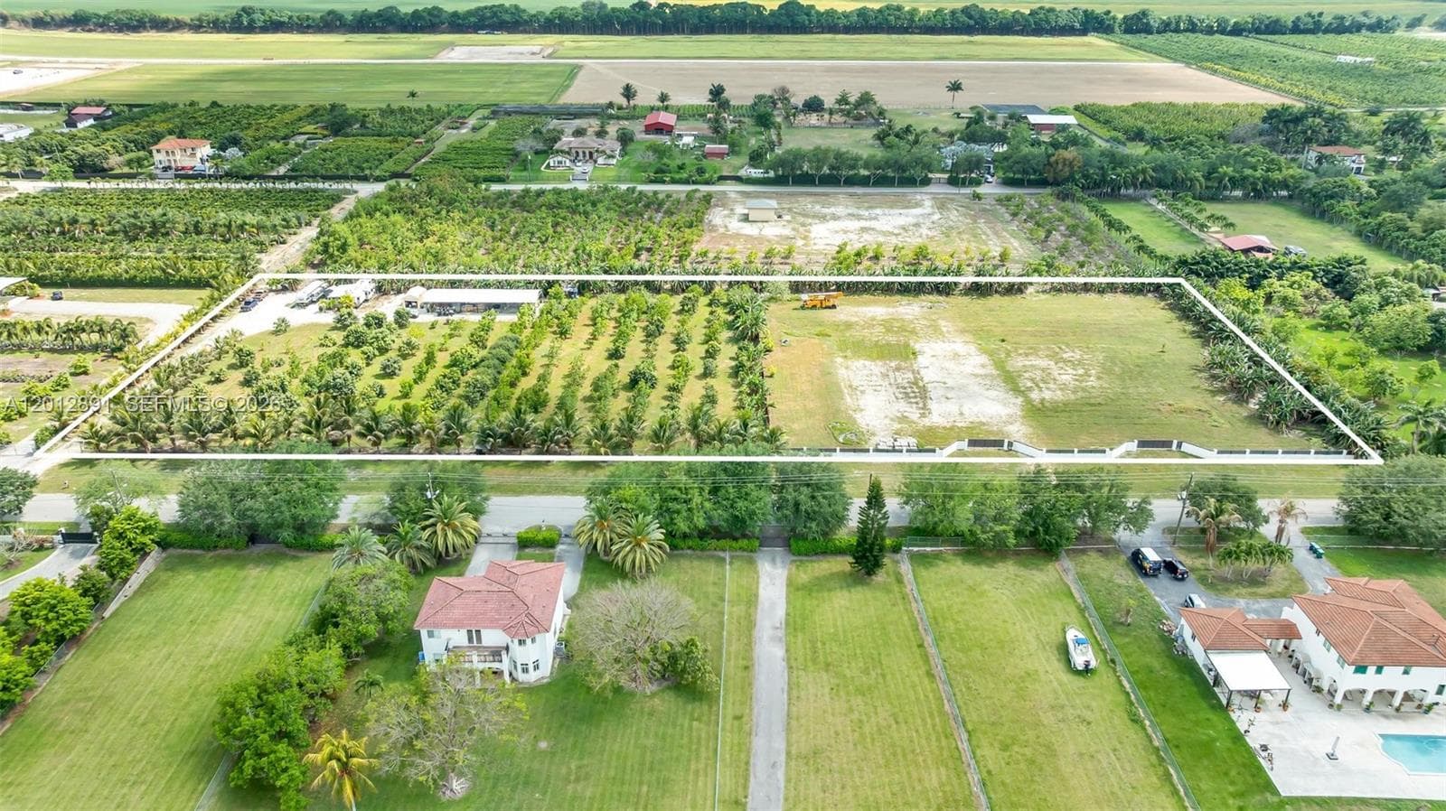104 SW st, Miami FL 33196