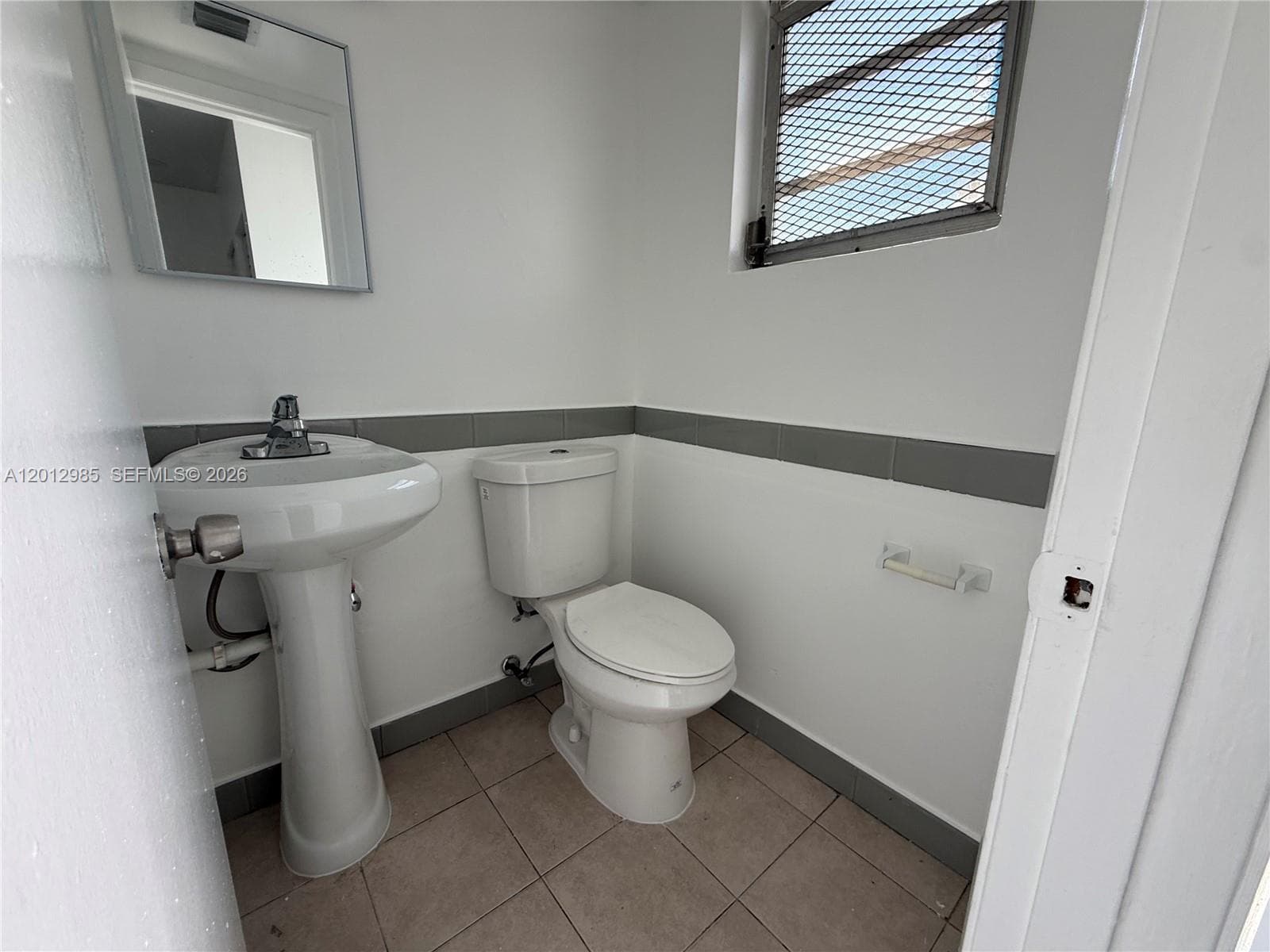 510 NE 167th St # 510, Miami FL 33162