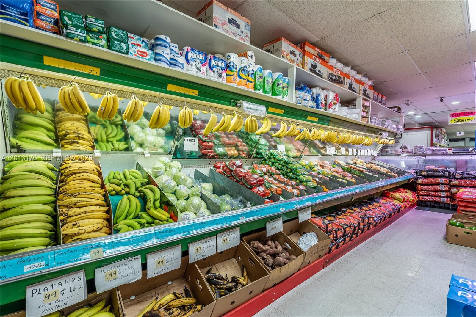 PRODUCE OPEN DISPLAYS