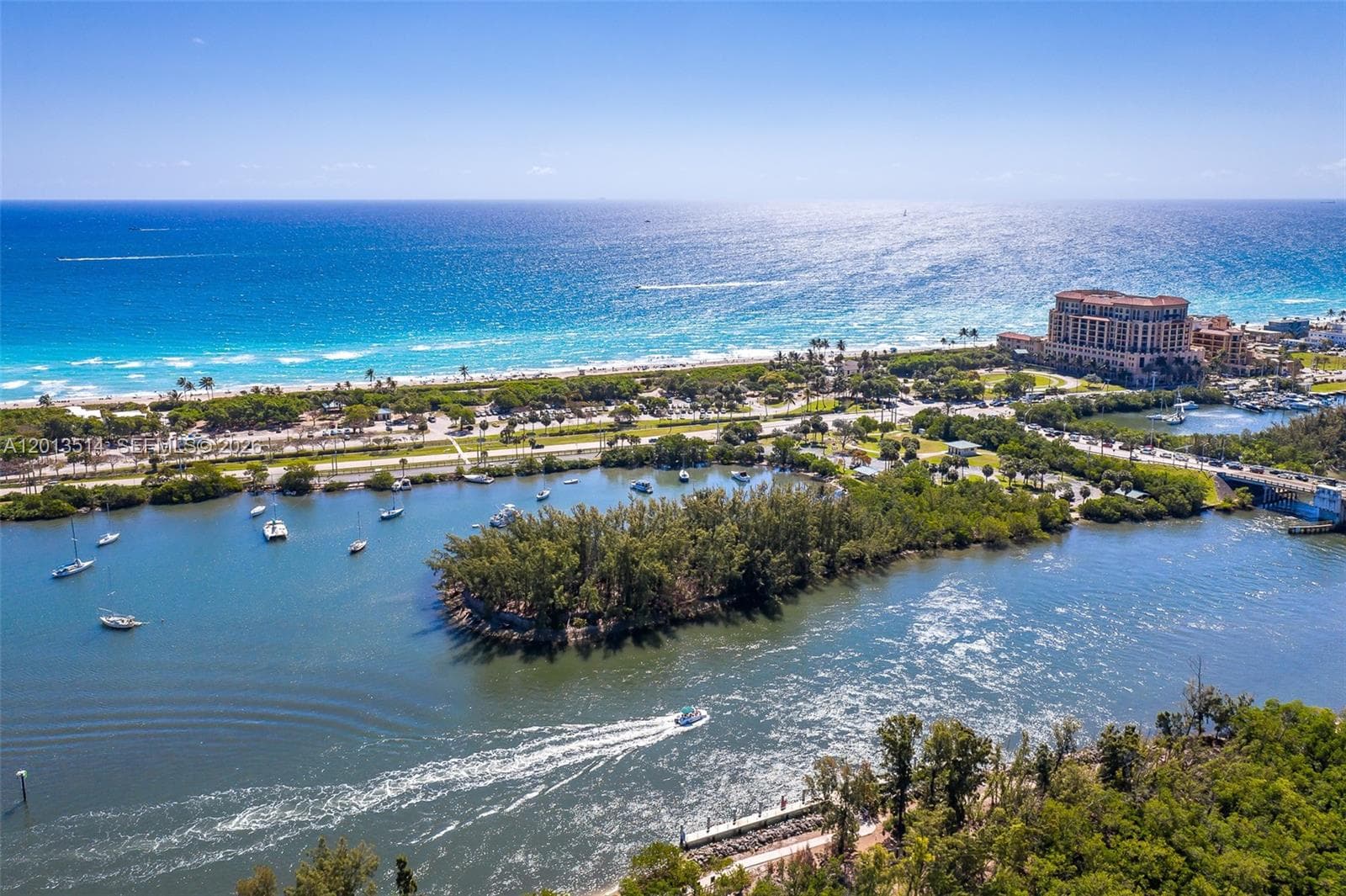 Hollywood, FL, 33019