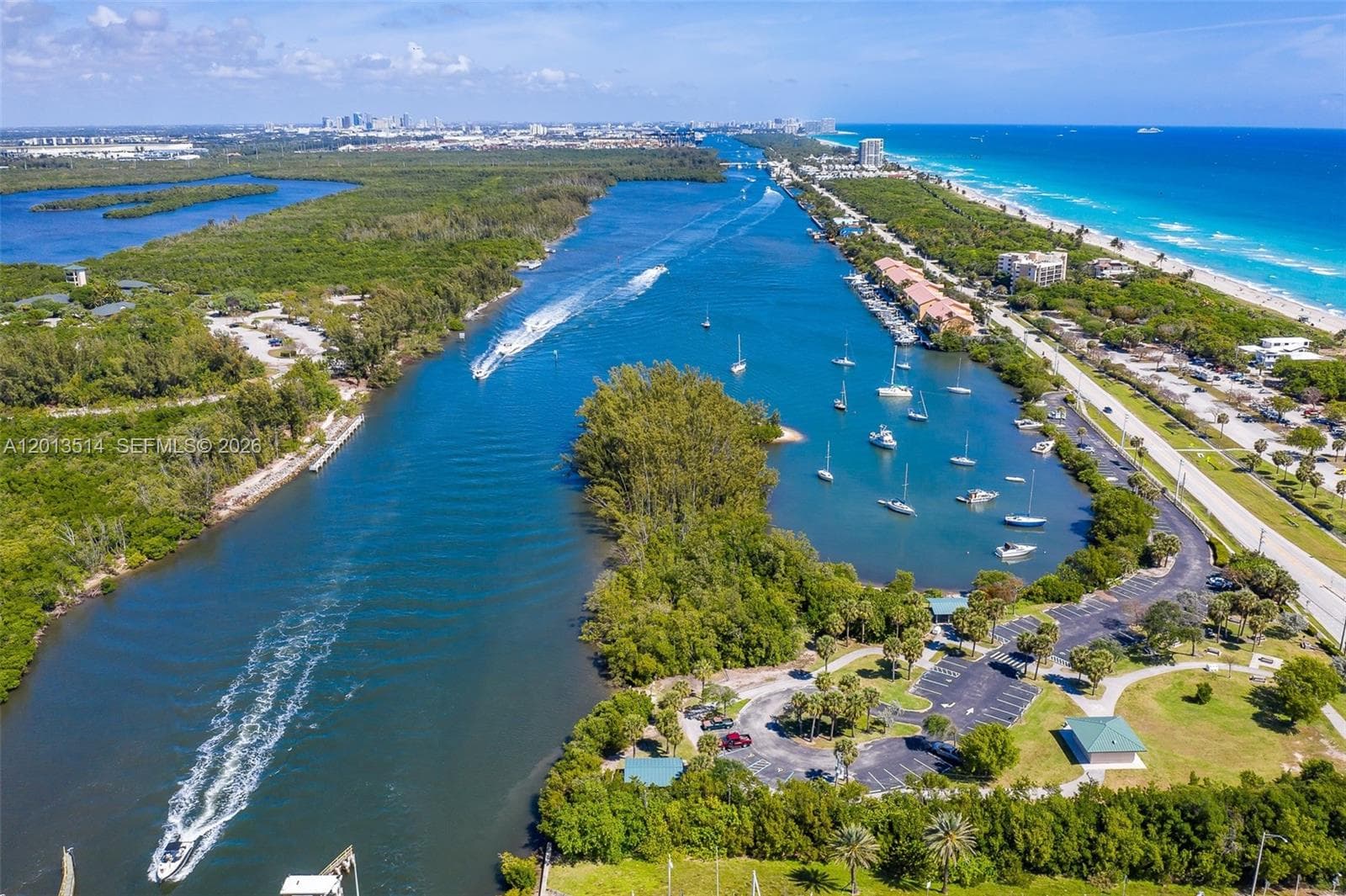 Hollywood, FL, 33019