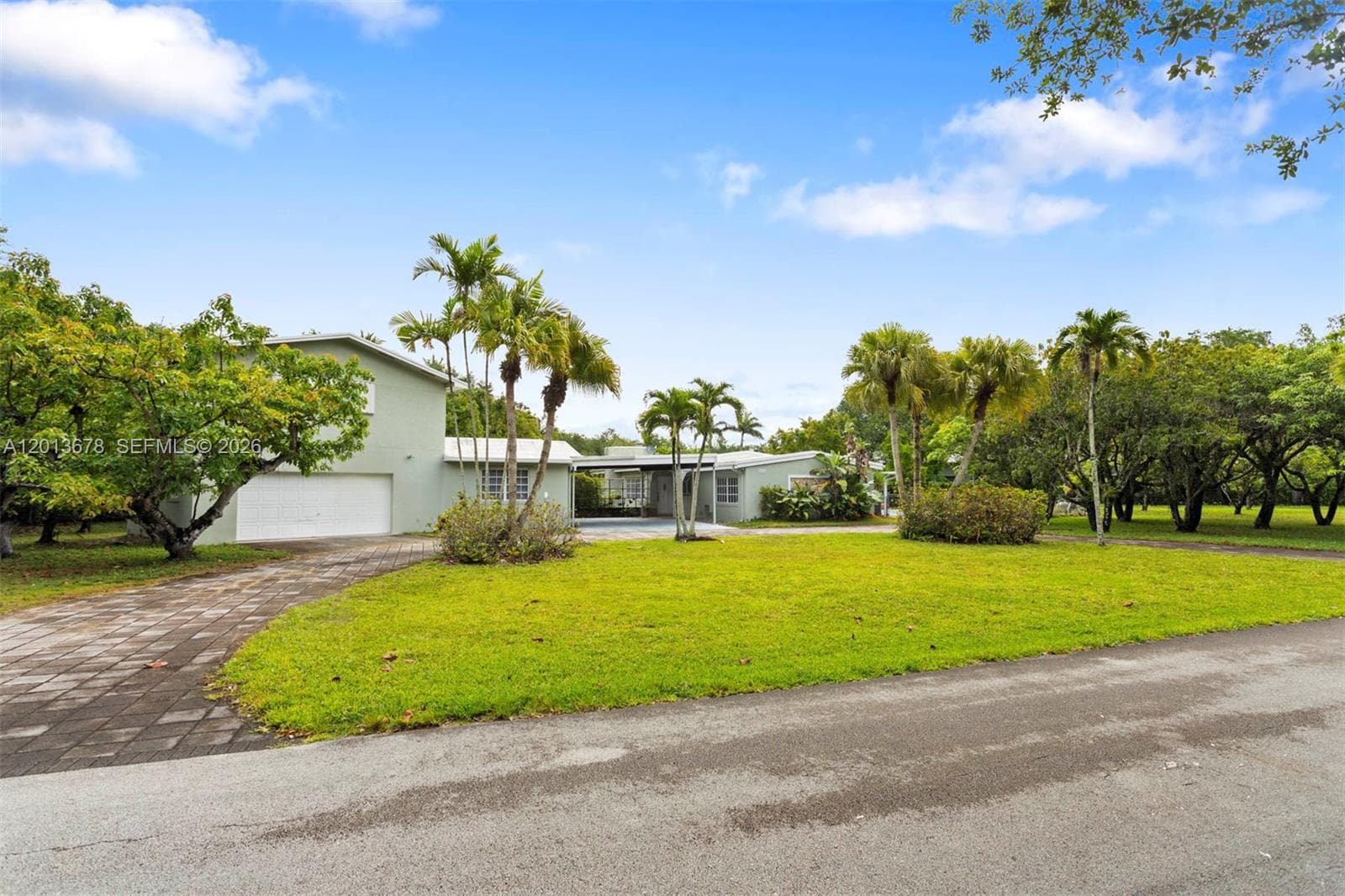 10851 SW 68th Ave, Pinecrest FL 33156