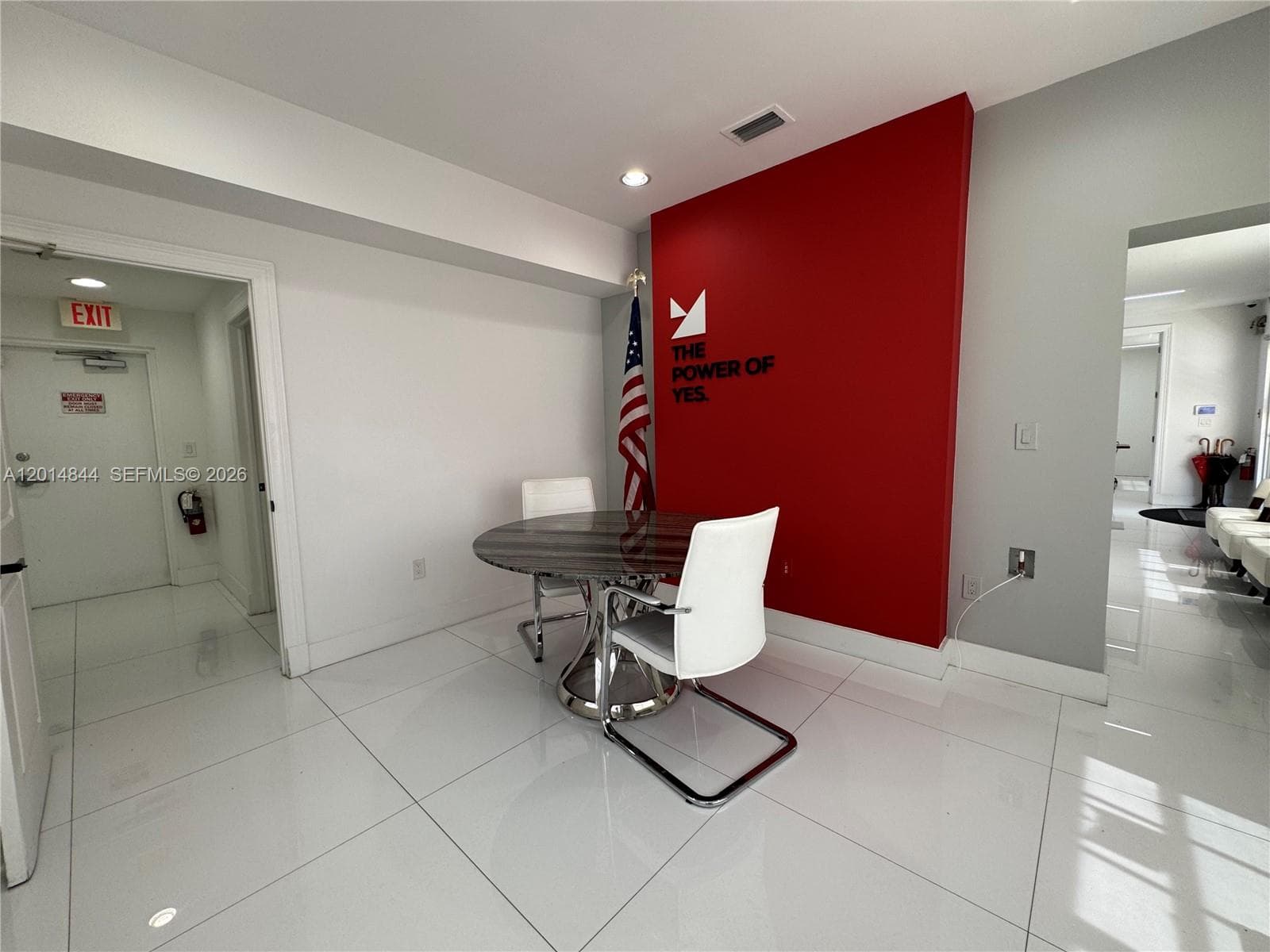 1040 S Federal Hwy, Hollywood FL 33020