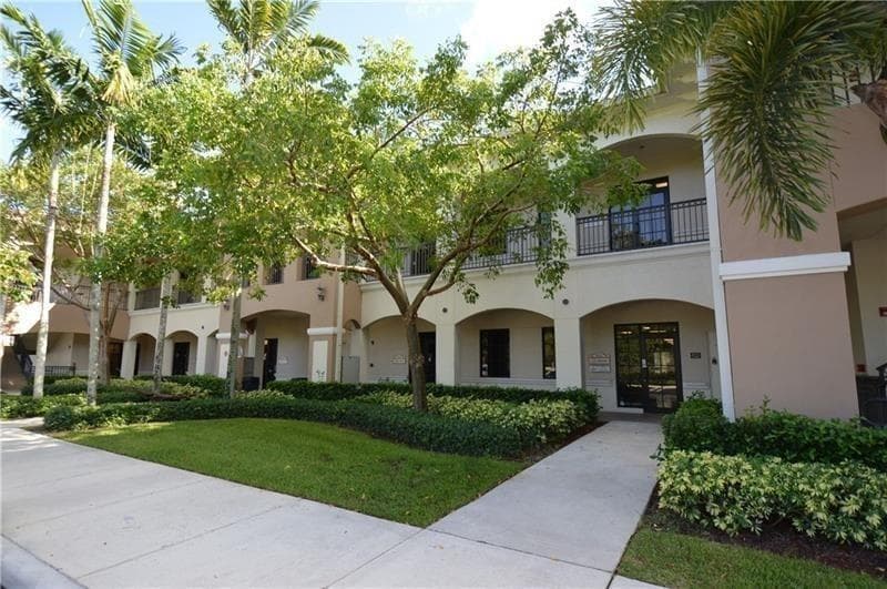 7551 Wiles Road # 103, Coral Springs FL 33067