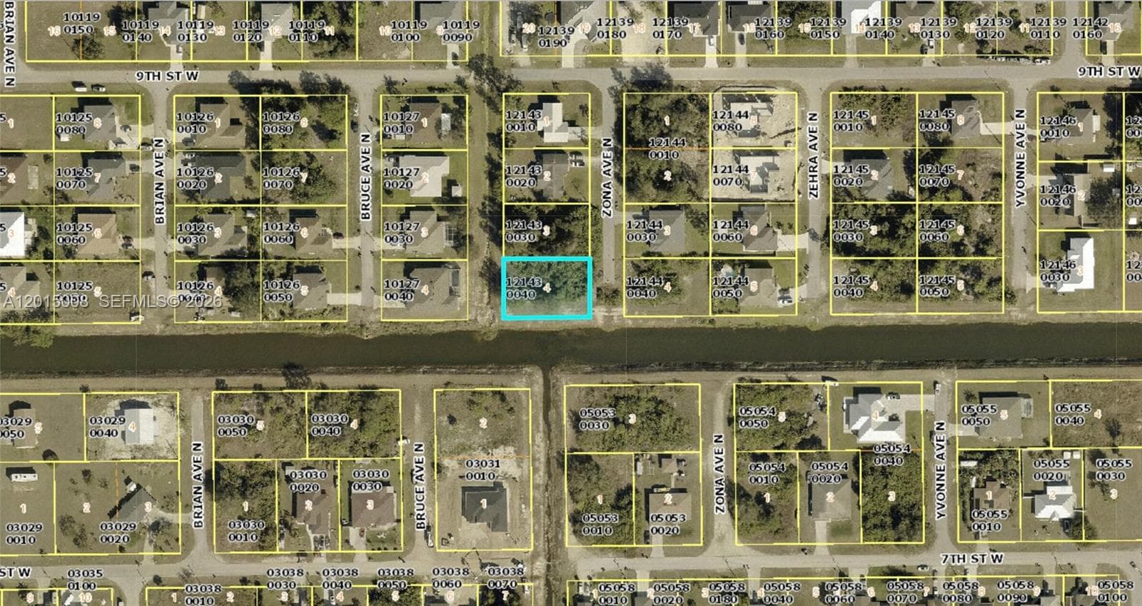 801 Zona Ave N, Lehigh Acres FL 33971