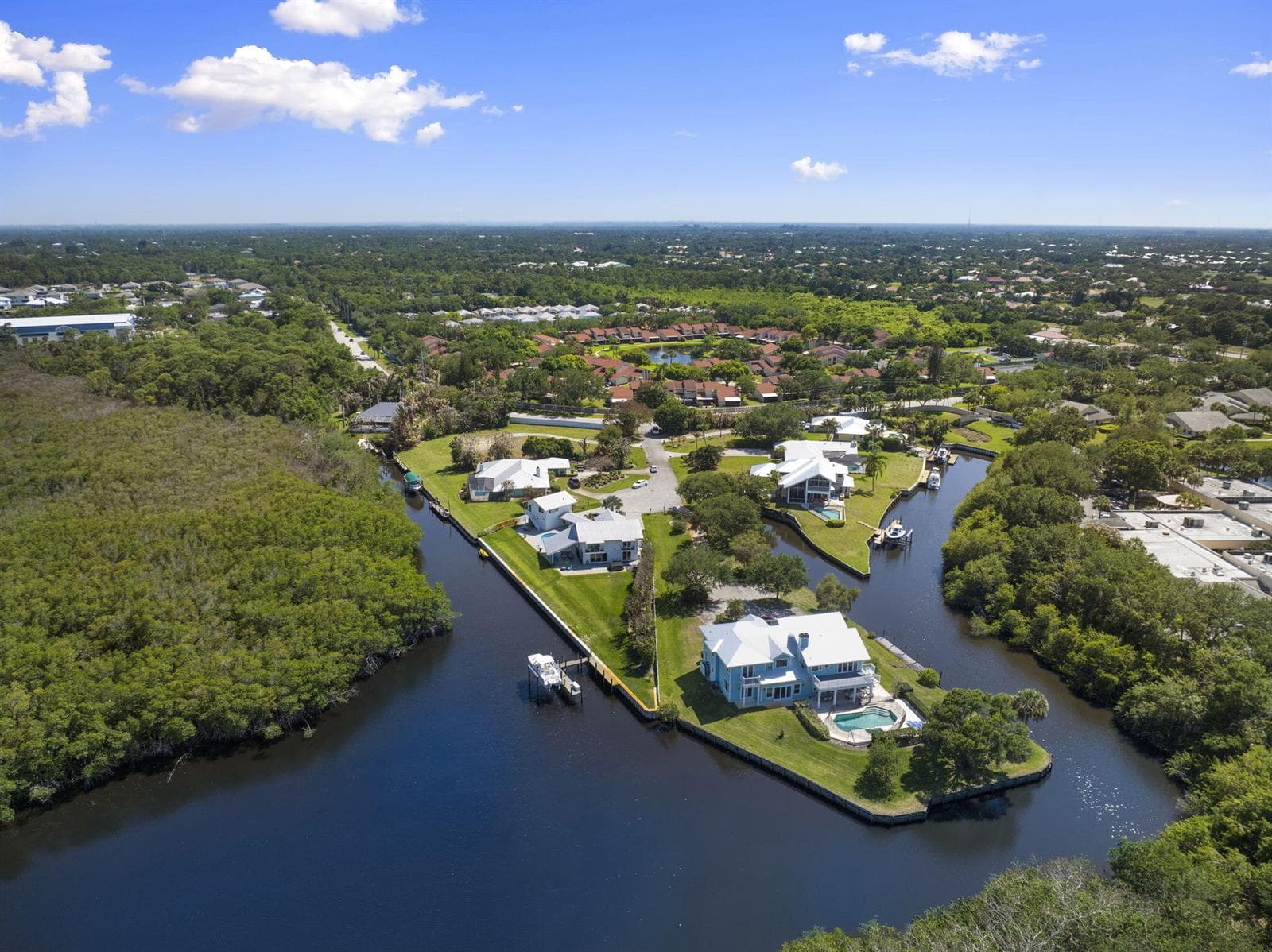 12-web-or-mls-DJI_0883