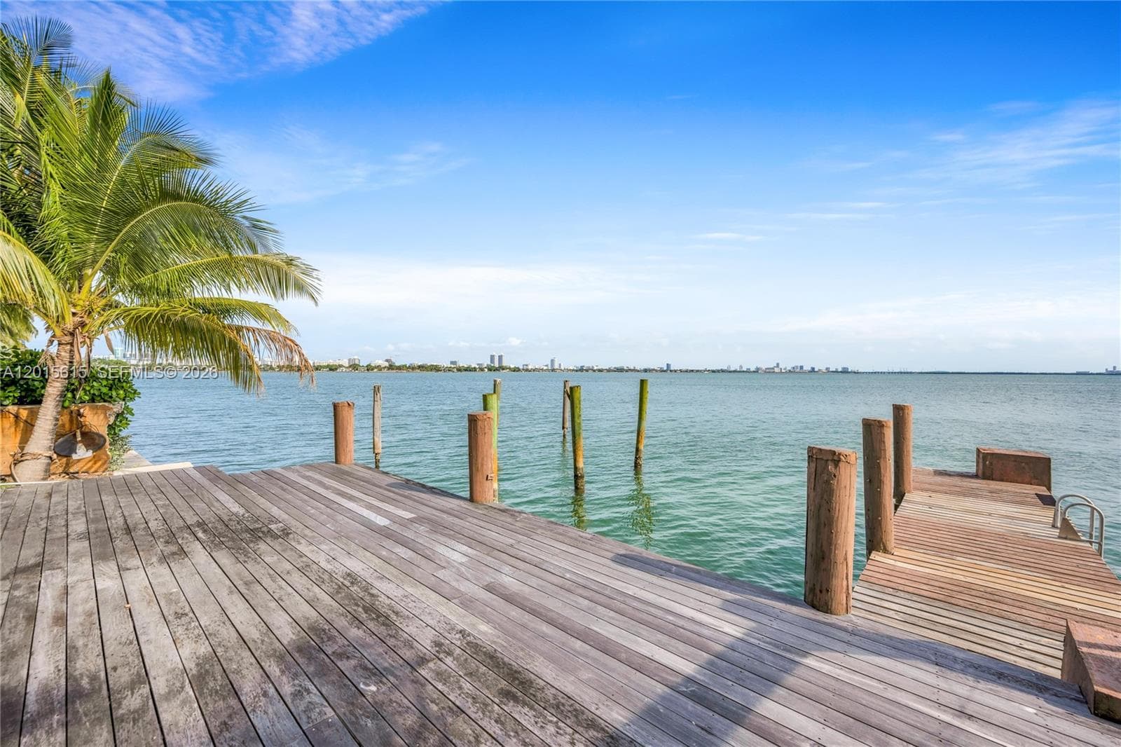 1920 Bay Dr, Miami Beach FL 33141
