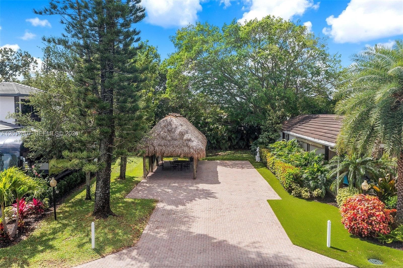 22 S Cortez Dr, Margate FL 33068