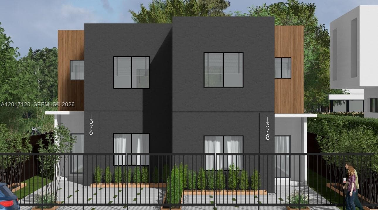 1376 NW 32nd St, Miami FL 33142
