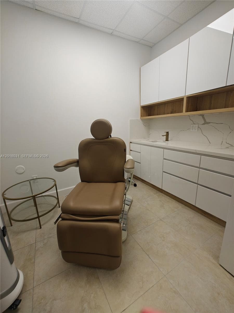 175 SW 7th St # 2006, Miami FL 33130
