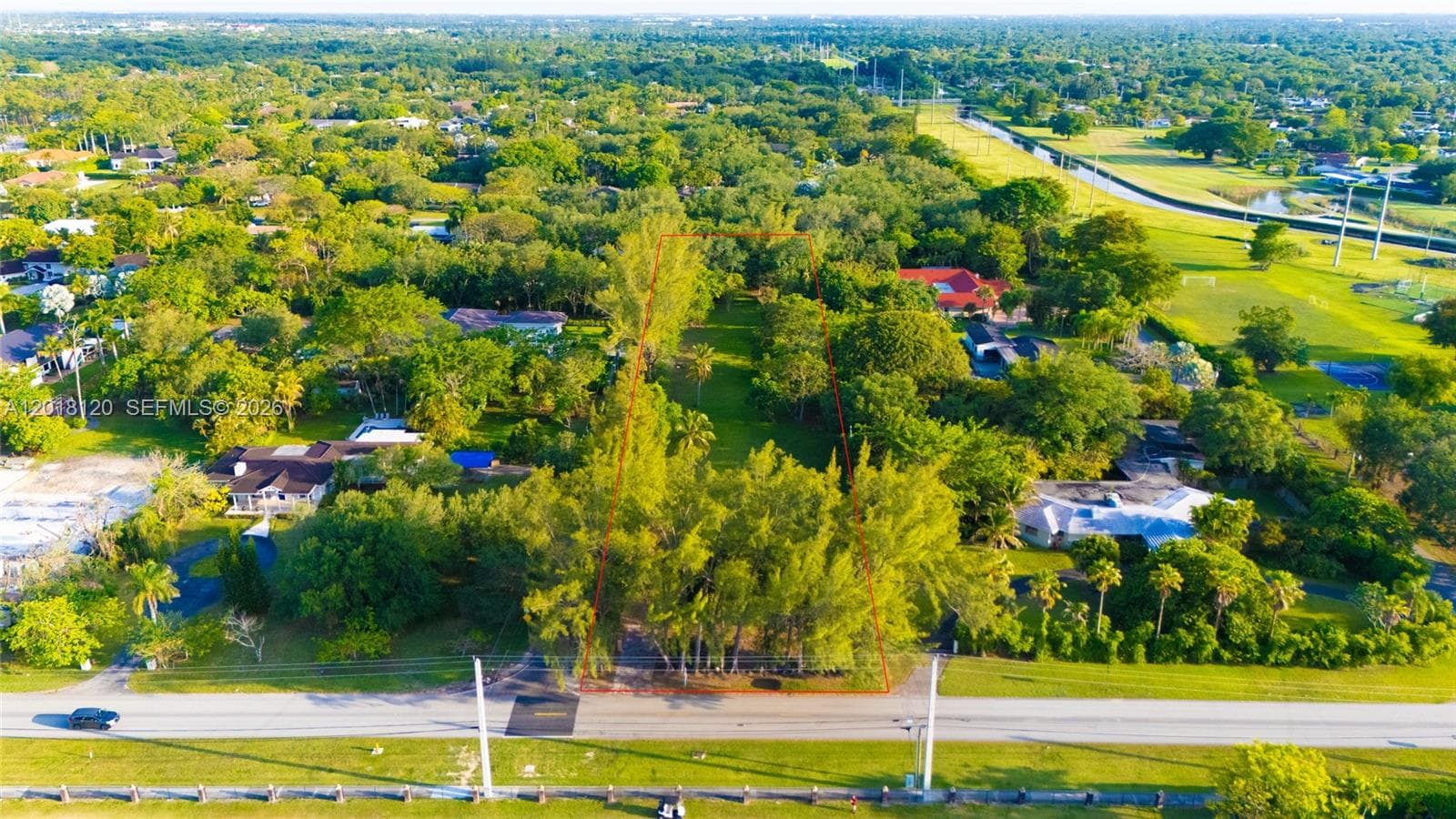 9840 SW 104th St, Miami FL 33176