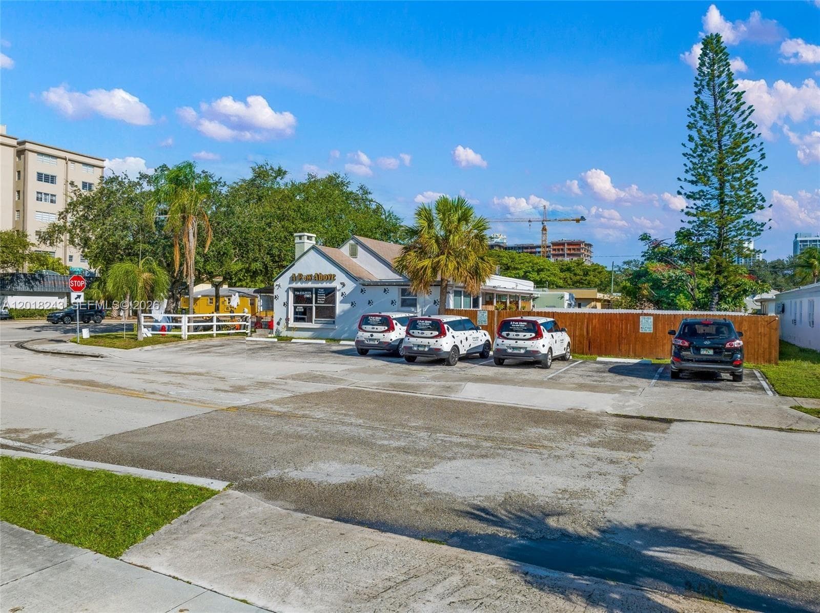 699 S Federal Hwy, Hollywood FL 33020