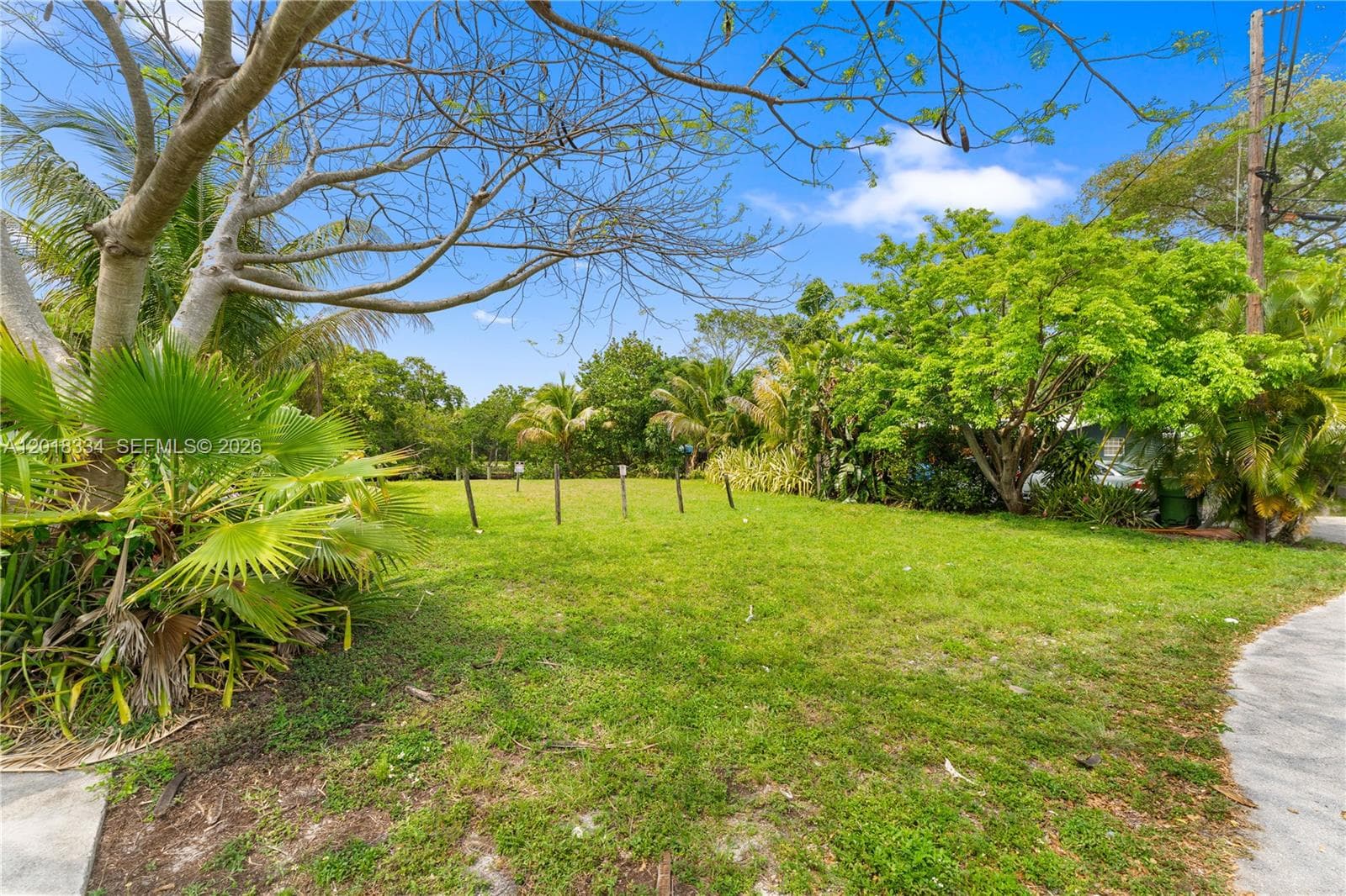 1031 NW 21st St, Fort Lauderdale FL 33311