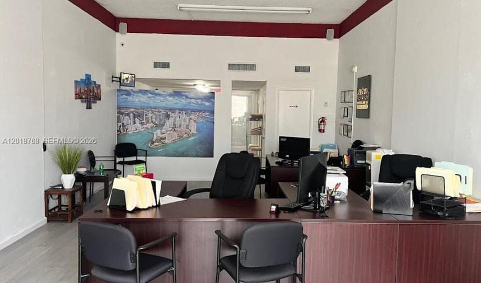 402 NW 27 Ave, Miami FL 33125