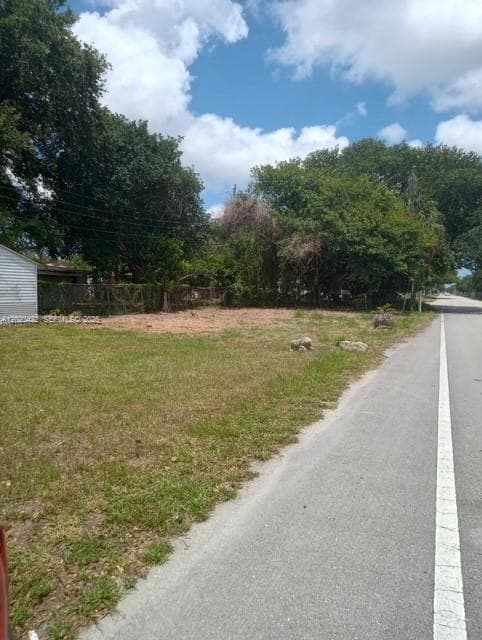 2410 NW 167 St, Miami Gardens FL 33056
