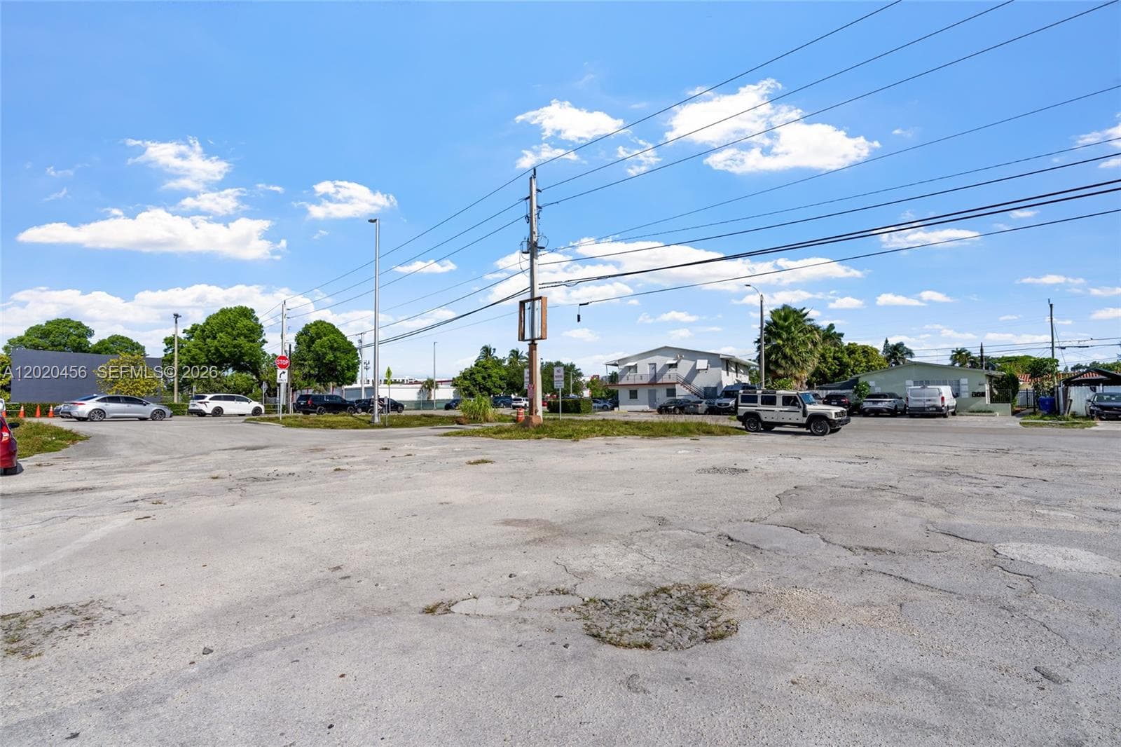 3066 NW River Dr, Miami FL 33142
