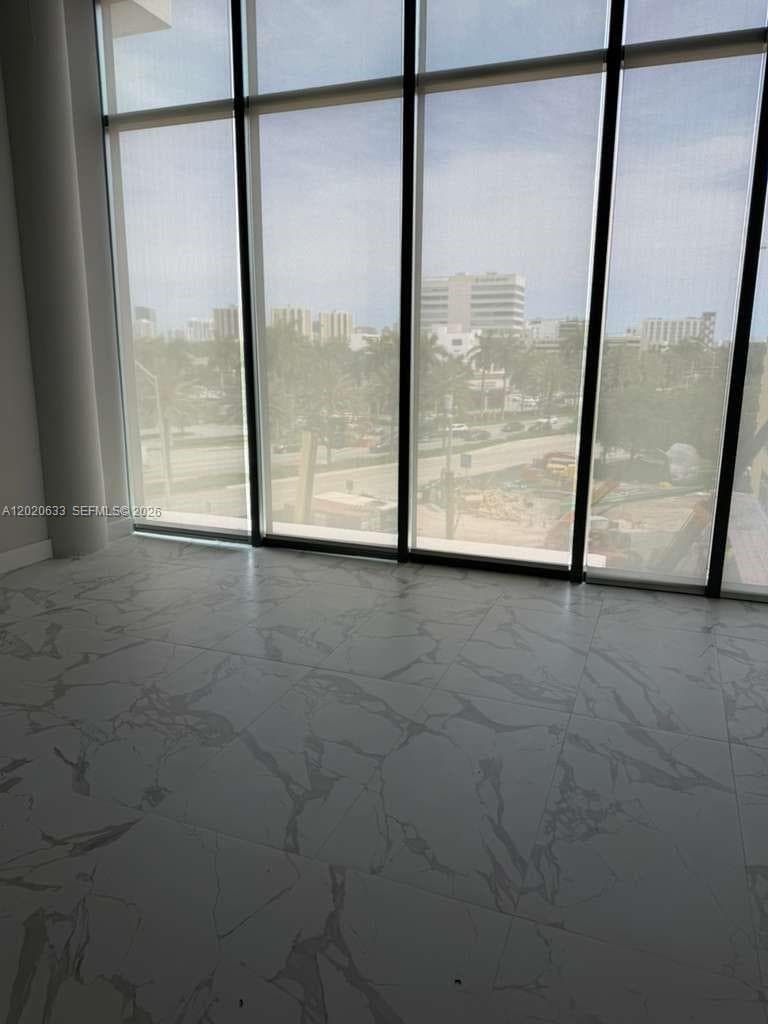 21290 Biscayne Blvd # 311, Aventura FL 33180