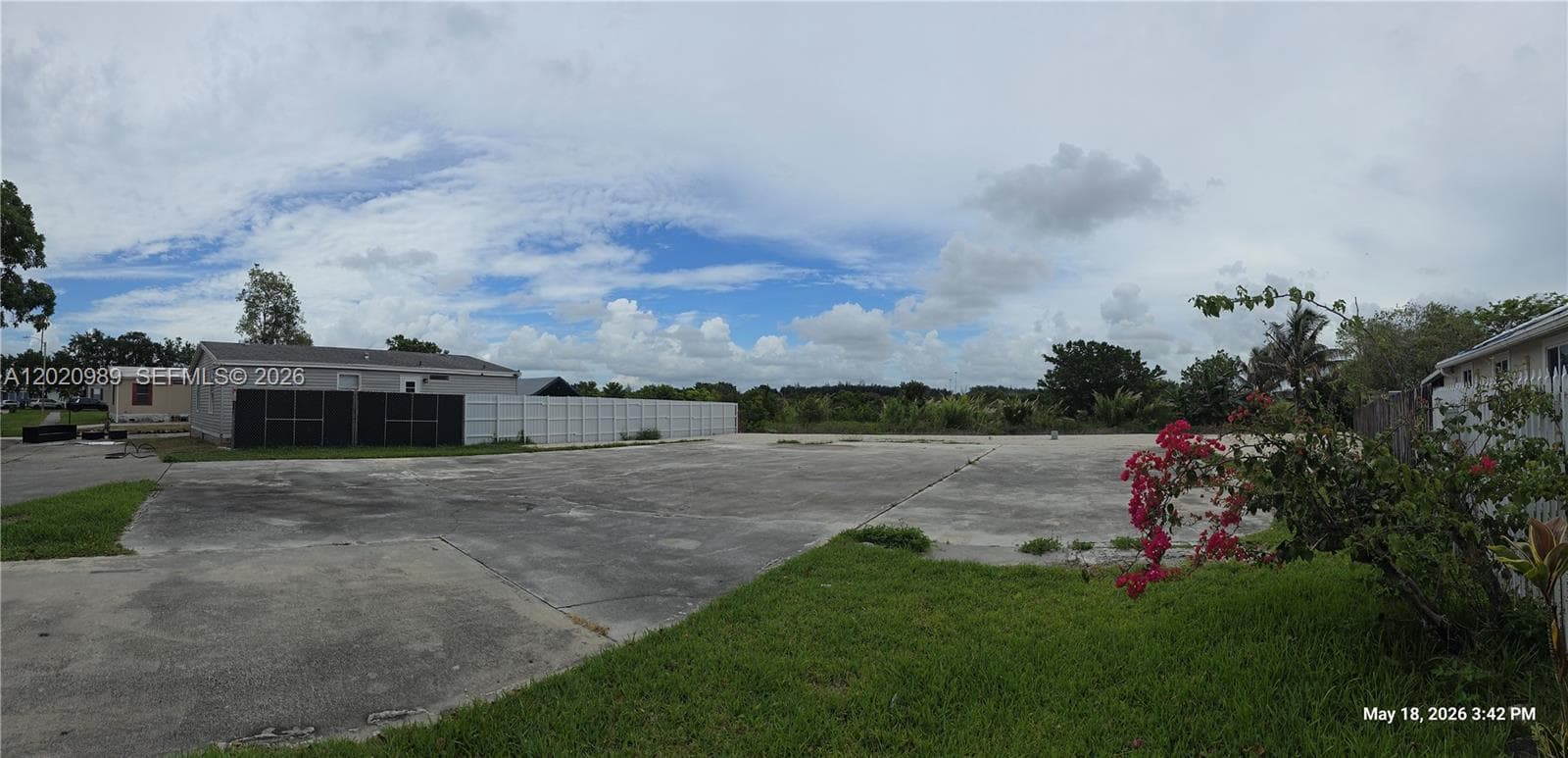 21740 NW 1st St, Pembroke Pines FL 33029