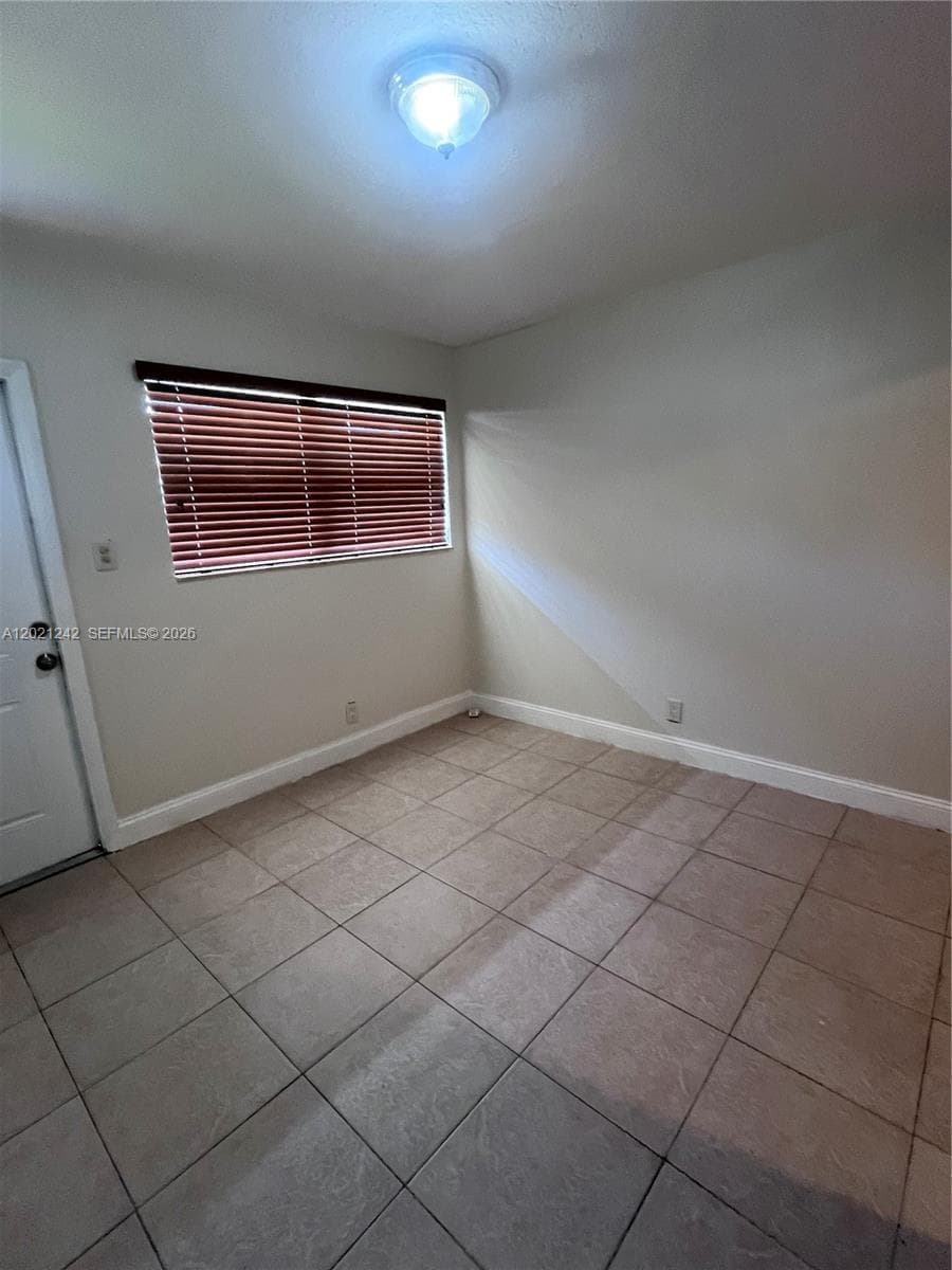 109 NW 14th Way # 4, Dania Beach FL 33004