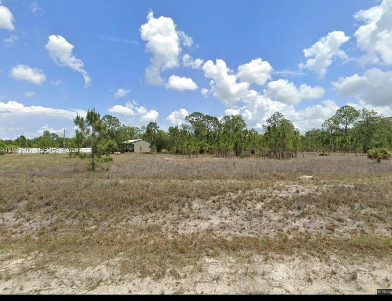 1510 Mcarthur Ave, Lehigh Acres FL 33972