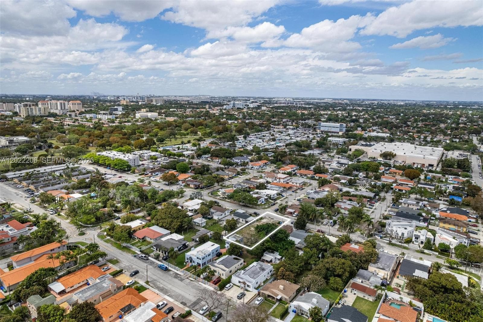 3056 SW 13th St, Miami FL 33145