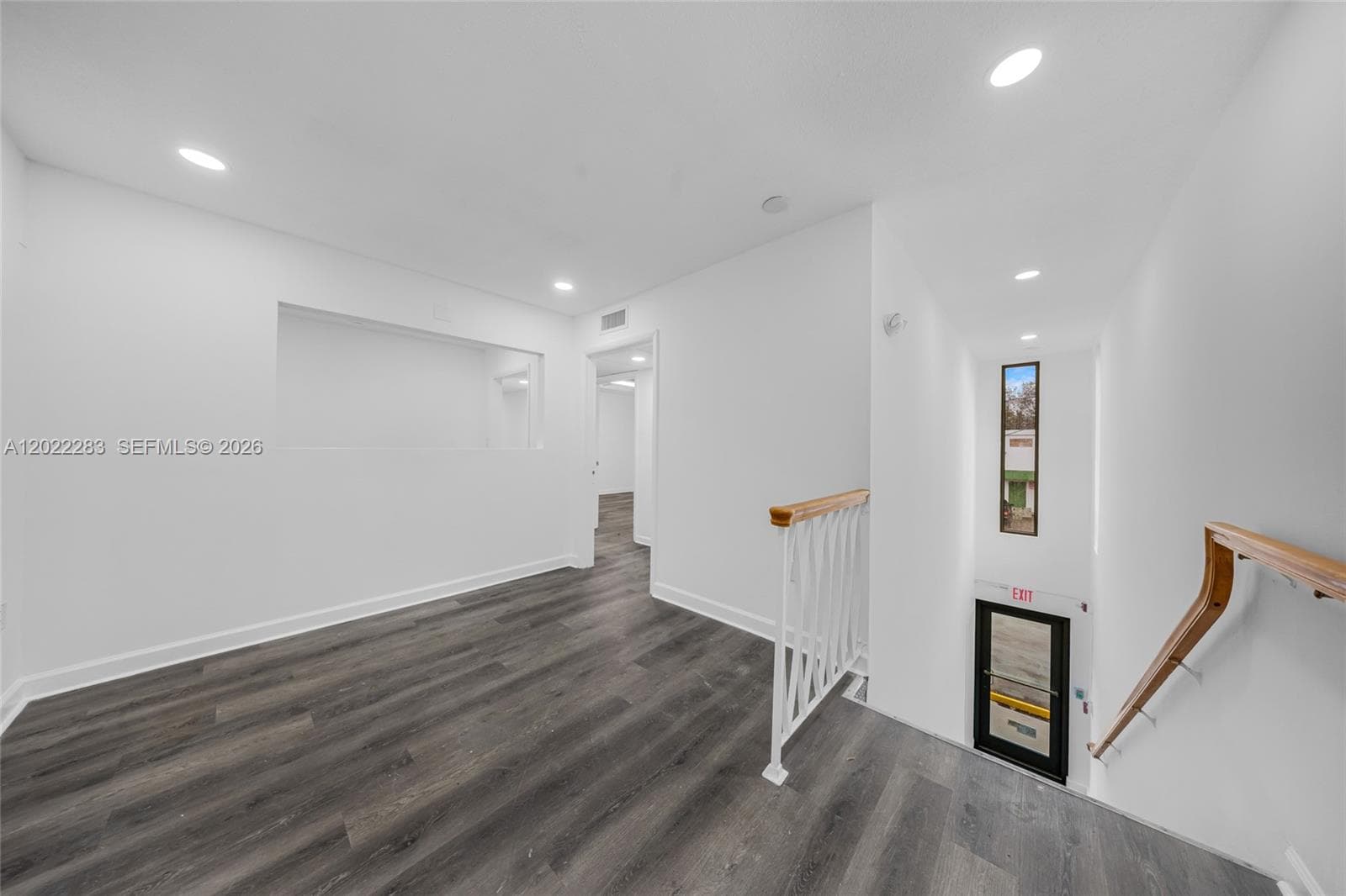 7550 W 2nd Ct, Hialeah FL 33014