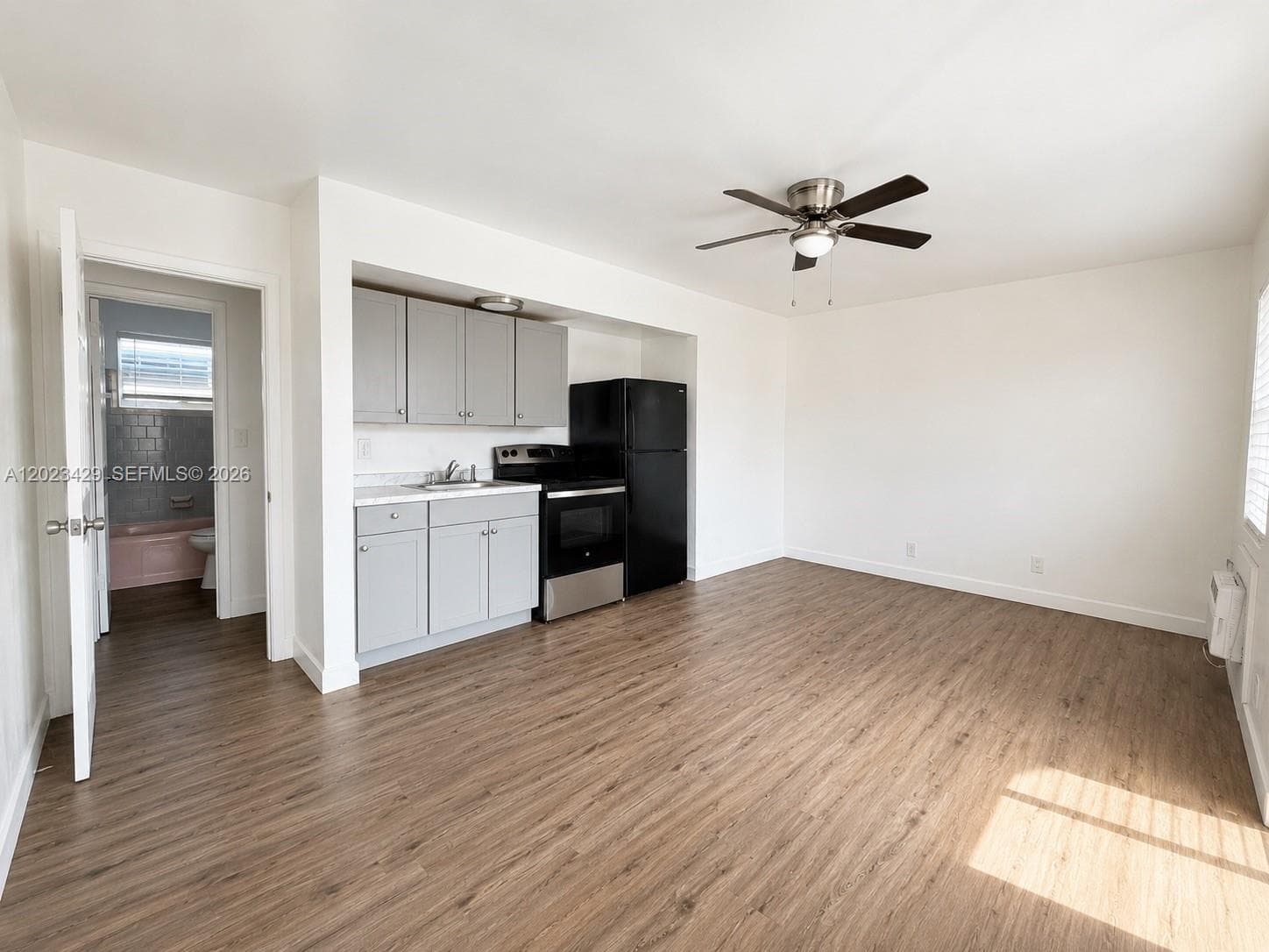 1723-1743 Moffett St, Hollywood FL 33020