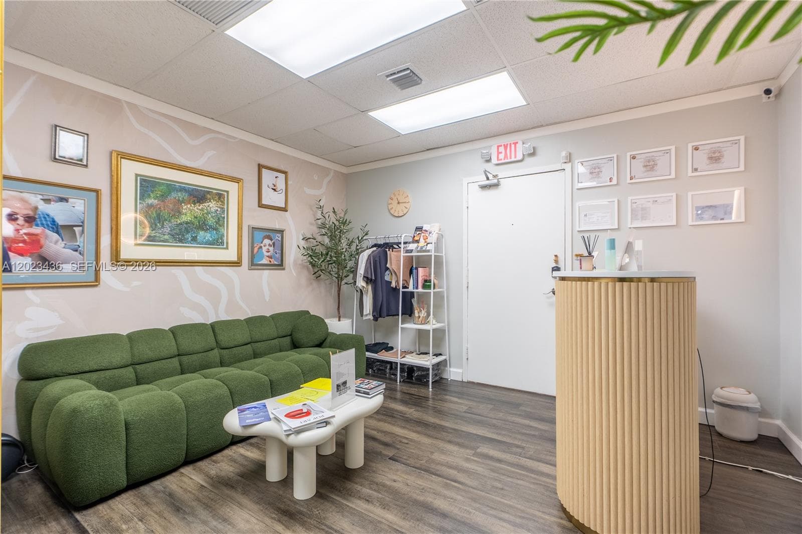 1250 E Hallandale Beach Blvd, Hallandale Beach FL 33009