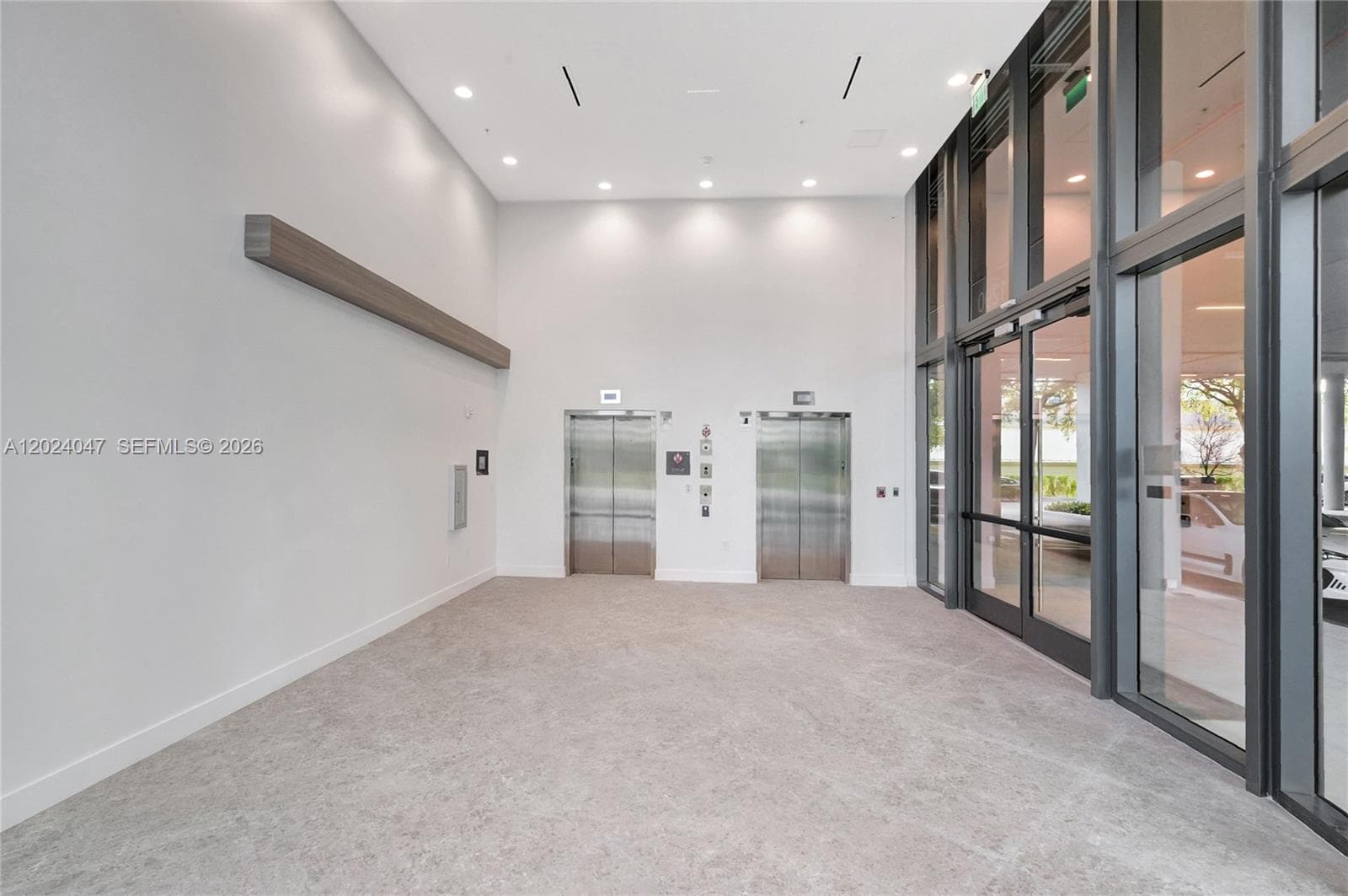 21290 biscayne # 306, Aventura FL 33180
