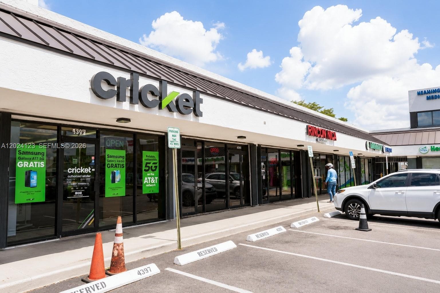 4355 W 16th Ave, Hialeah FL 33012