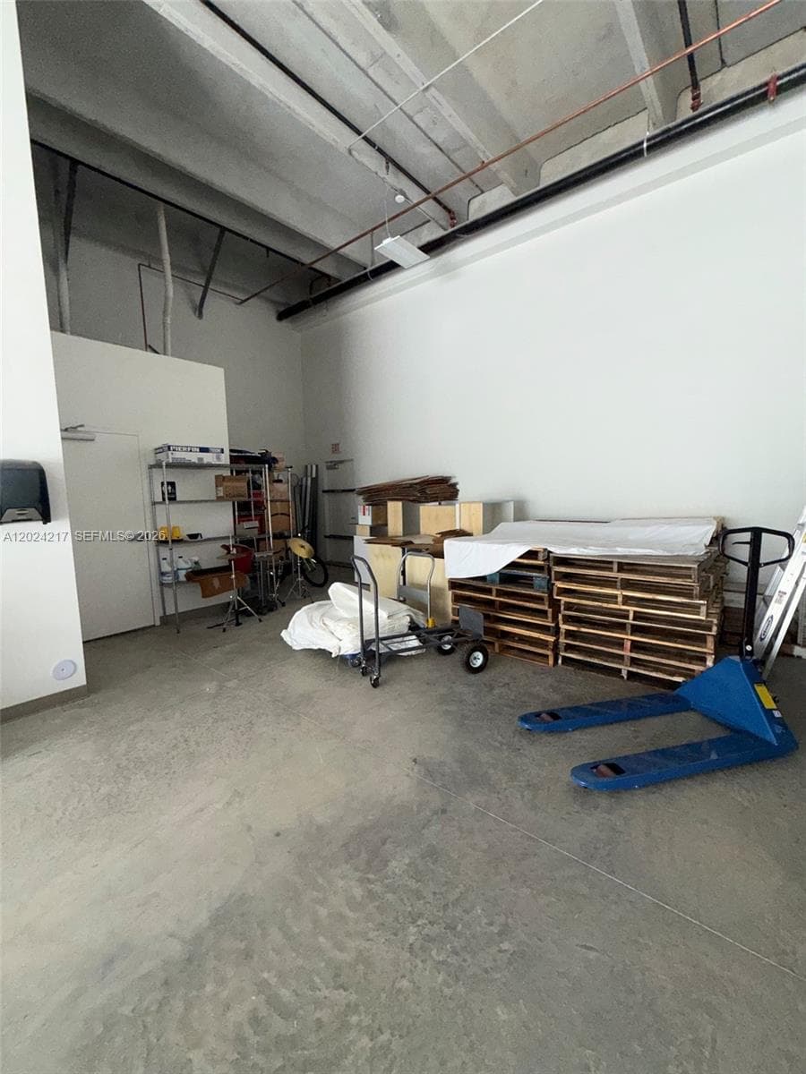 1690 NW 108th Ave # 158, Sweetwater FL 33172