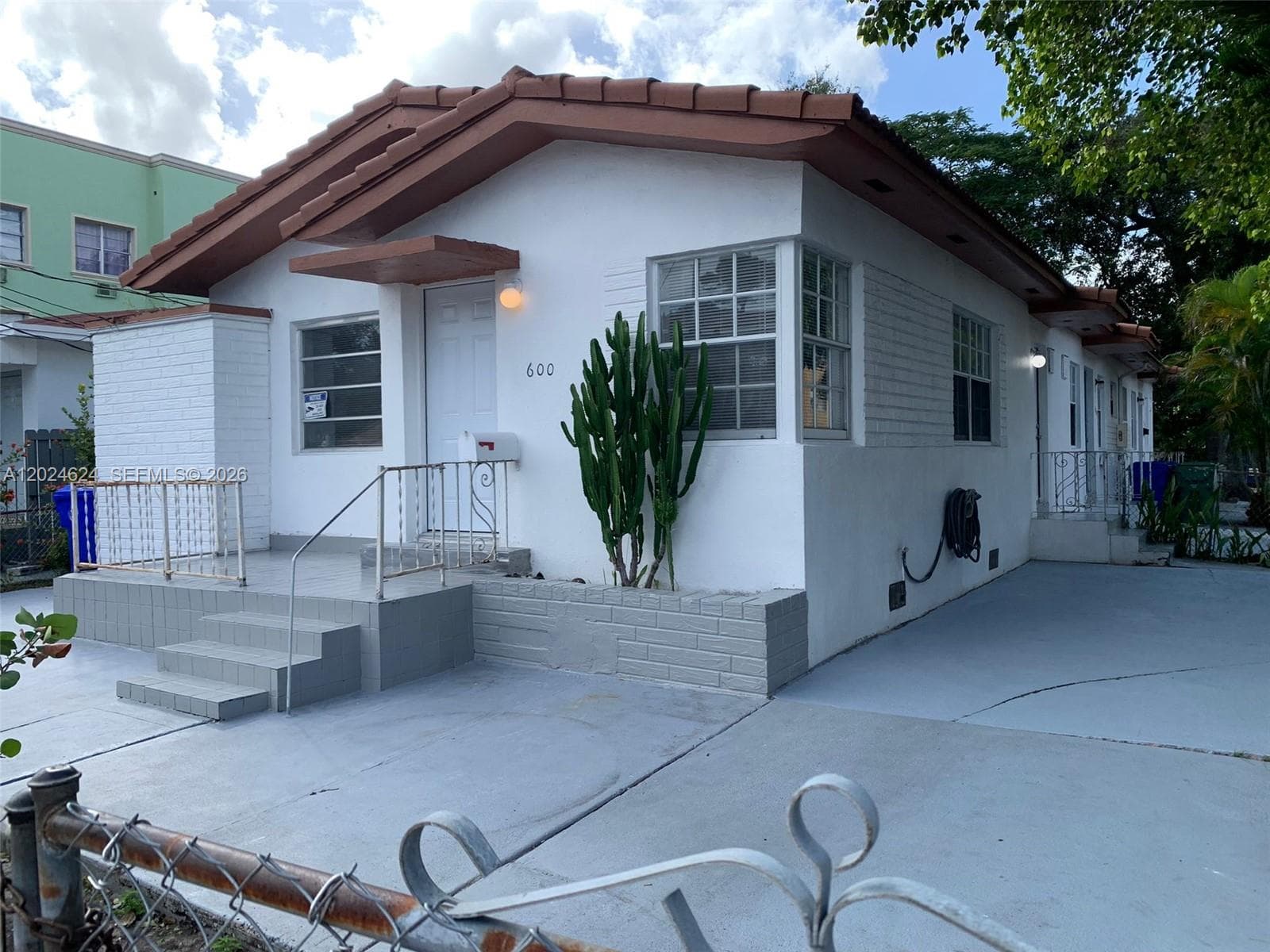 600 SW 16th Ave, Miami FL 33135