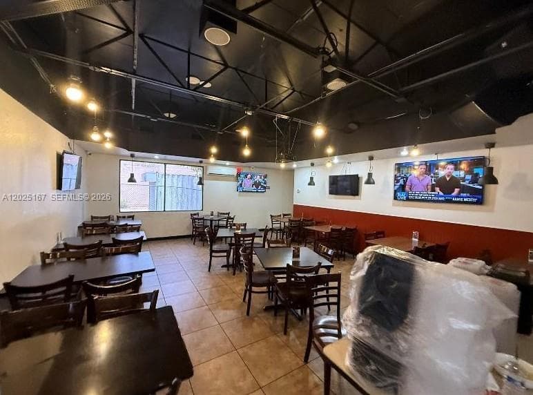 7507 N Armenia Ave, Tampa FL 33604