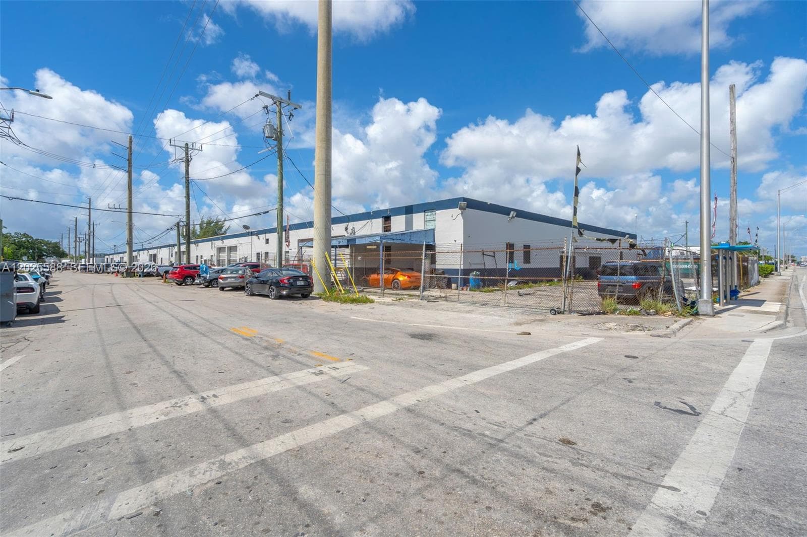 3500 NW 54th St # 5214, Miami FL 33142