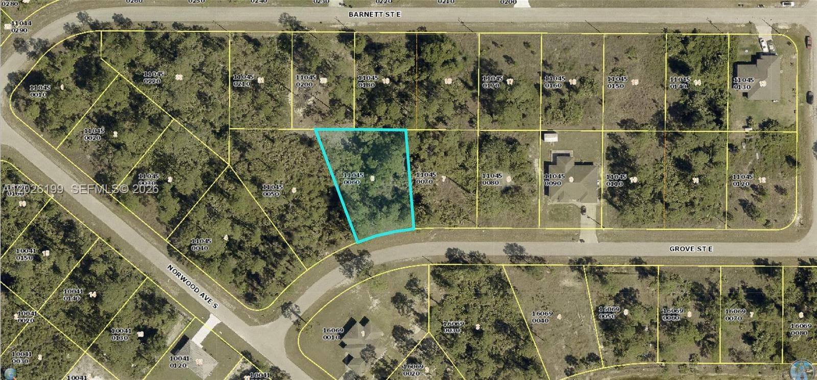 1047 Grove St E, Lehigh Acres FL 33974