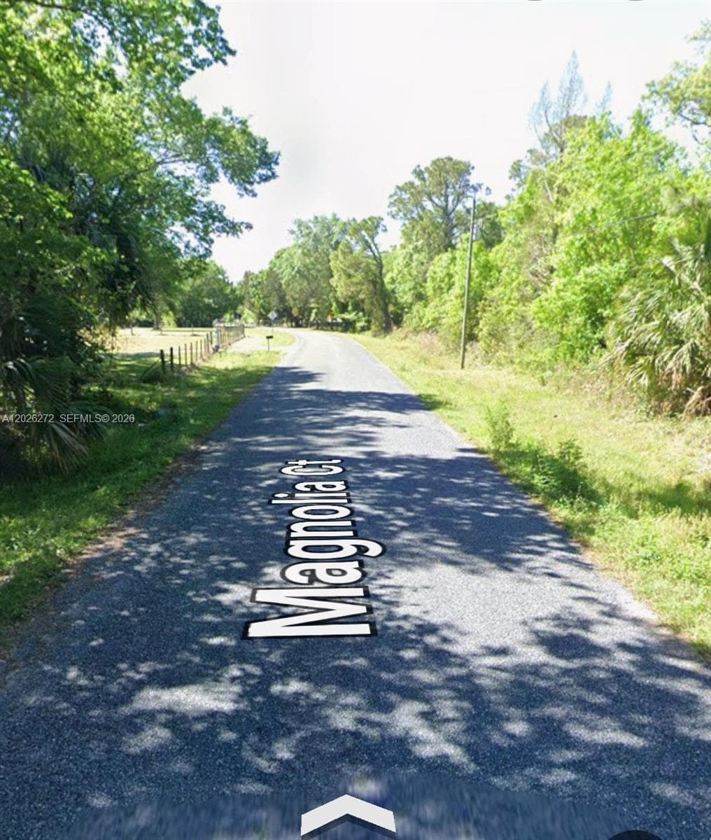 81 Magnolia  Ct Okeechobee, Other City - In The State Of Florida FL 34972