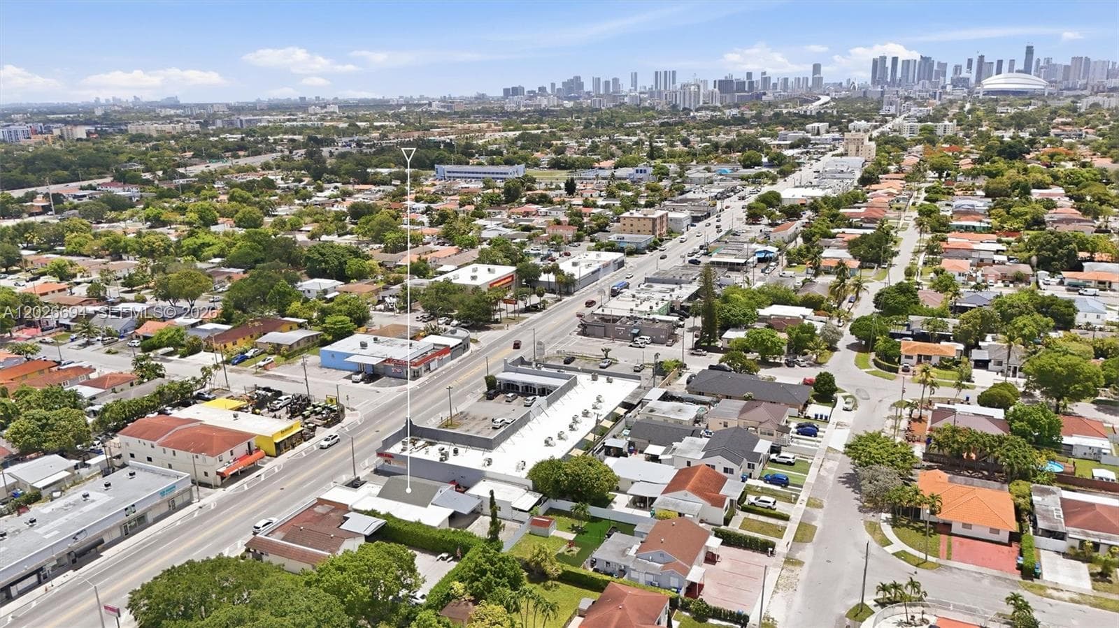 3240 NW 7th St, Miami FL 33125