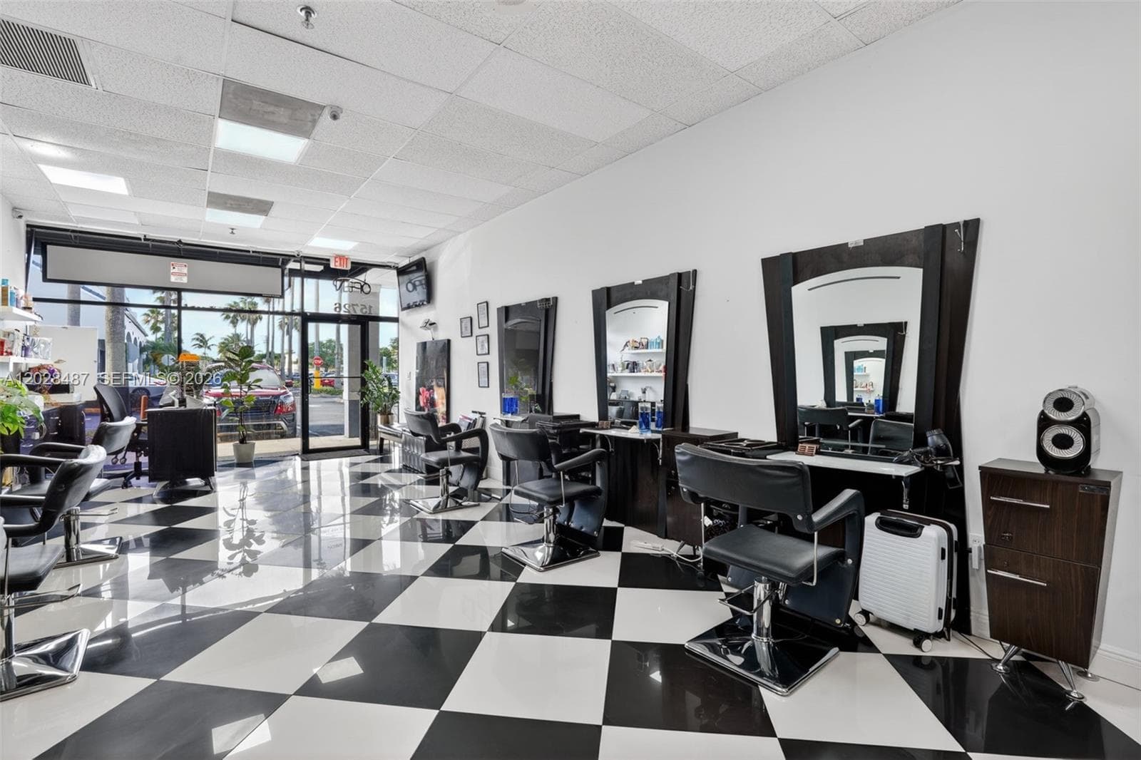Turnkey Beauty Salon For Sale in Heart of Kendall, Kendall FL 33193
